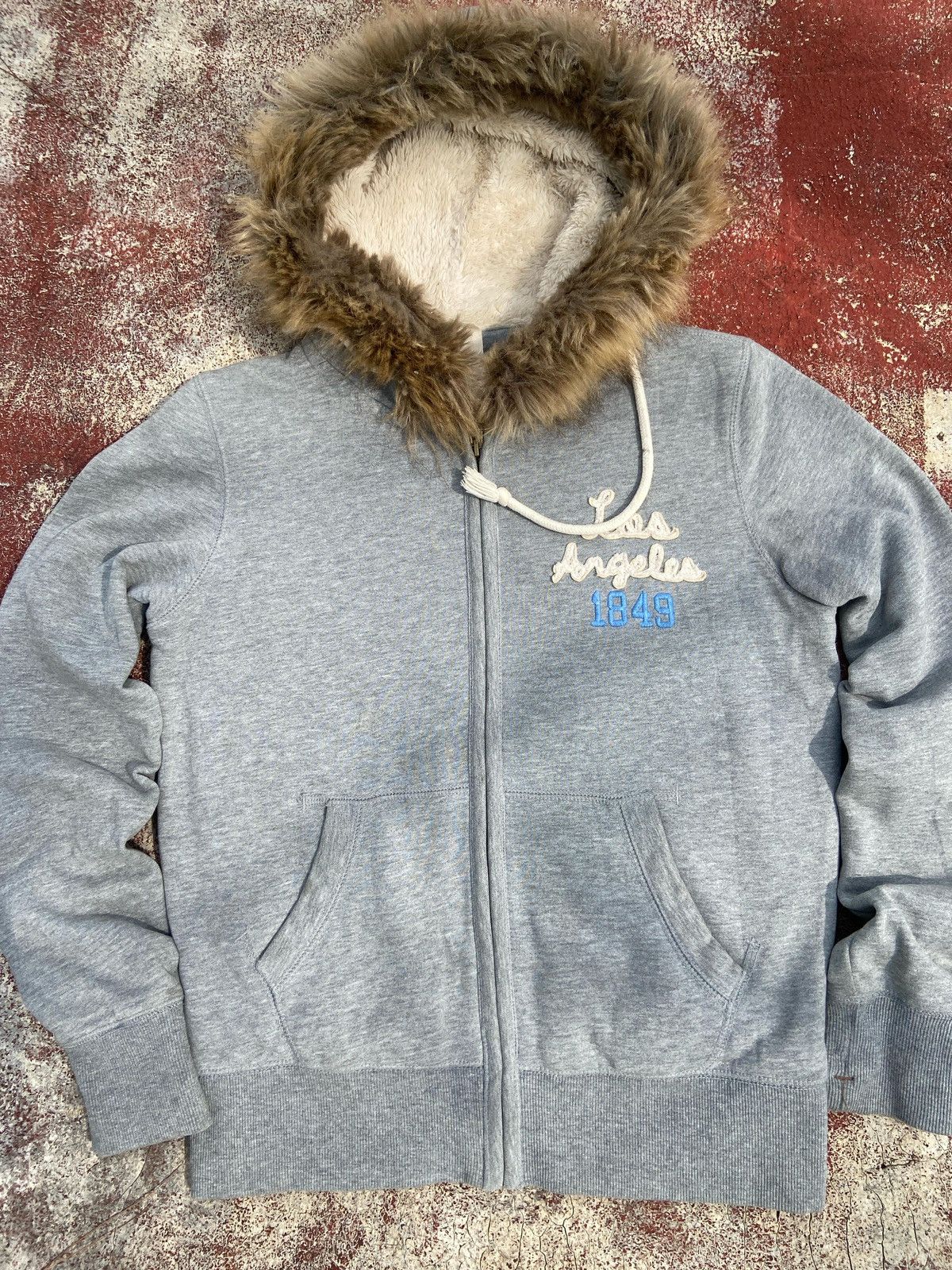 Who A.U. Abercrombie WHO AU Sherpa Zipper Fur Hoodie LGB style Gray Size US S / EU 44-46 / 1 - 1 Thumbnail