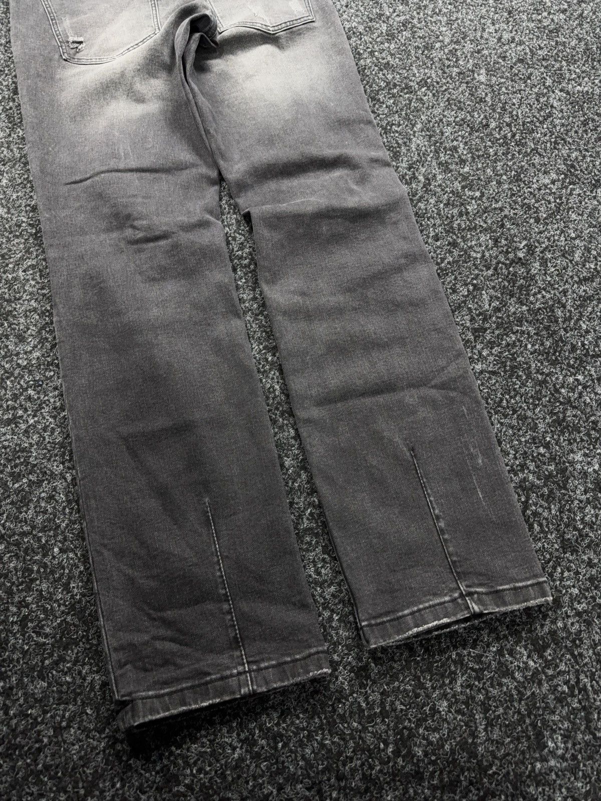 Le Grande Bleu (L.G.B.) Opium 00s Punk Rock Rebel Distressed Studded Biker Jeans Size US 31 - 15 Thumbnail