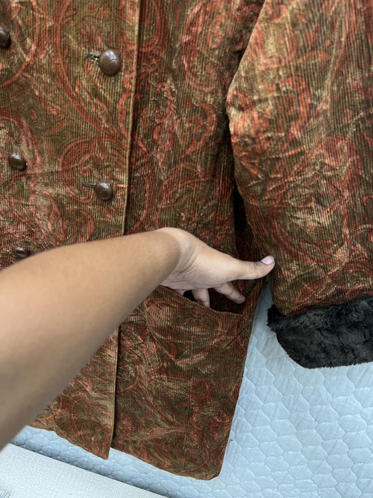 Yves Saint Laurent 🔥🔥🔥STEALS VINTAGE YVES SAINT LAURENT CORDUROY PAISLEY COAT Size M / US 6-8 / IT 42-44 - 13 Thumbnail