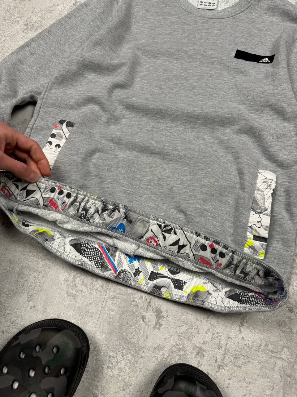 Adidas Vintage Adidas Y2K Sweatshirt Big Logo On The Sleeve Size M Size US M / EU 48-50 / 2 - 14 Thumbnail