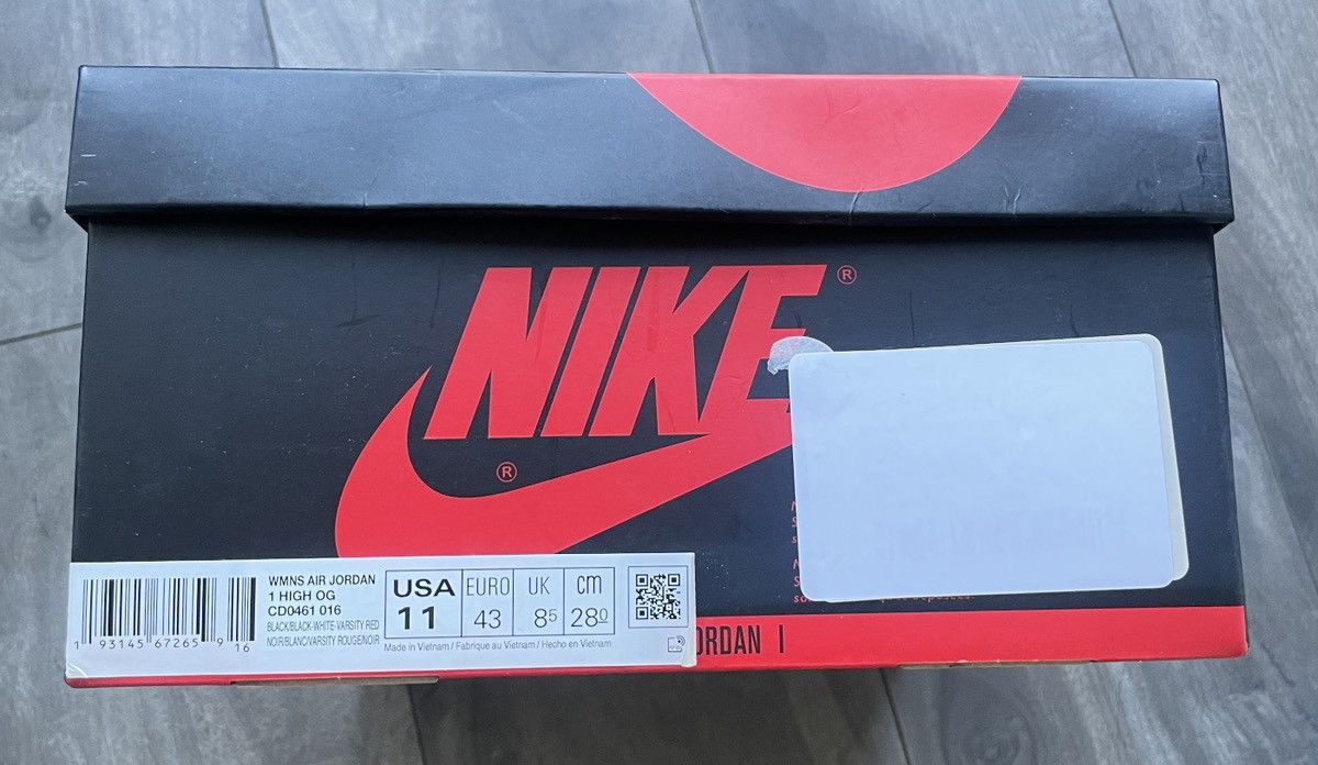 Jordan Brand × Nike New Nike Jordan 1 Retro Hi OG WMNS Satin Black Toe sneaker Size US 11 / IT 41 - 9 Thumbnail