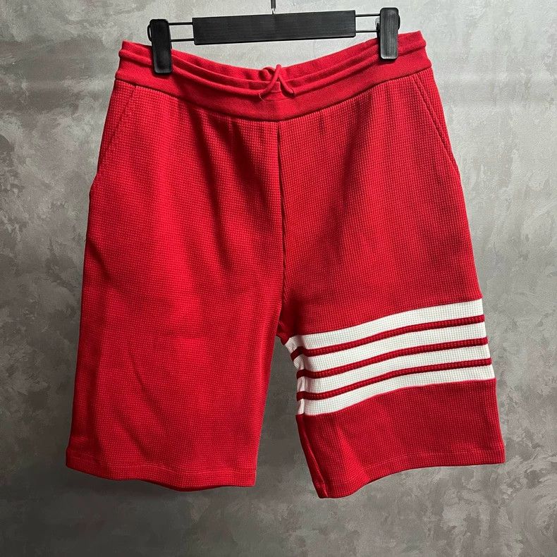 Thom Browne Thom browne Size3 The latest red waffle striped logo shorts Size US 35 - 2 Thumbnail