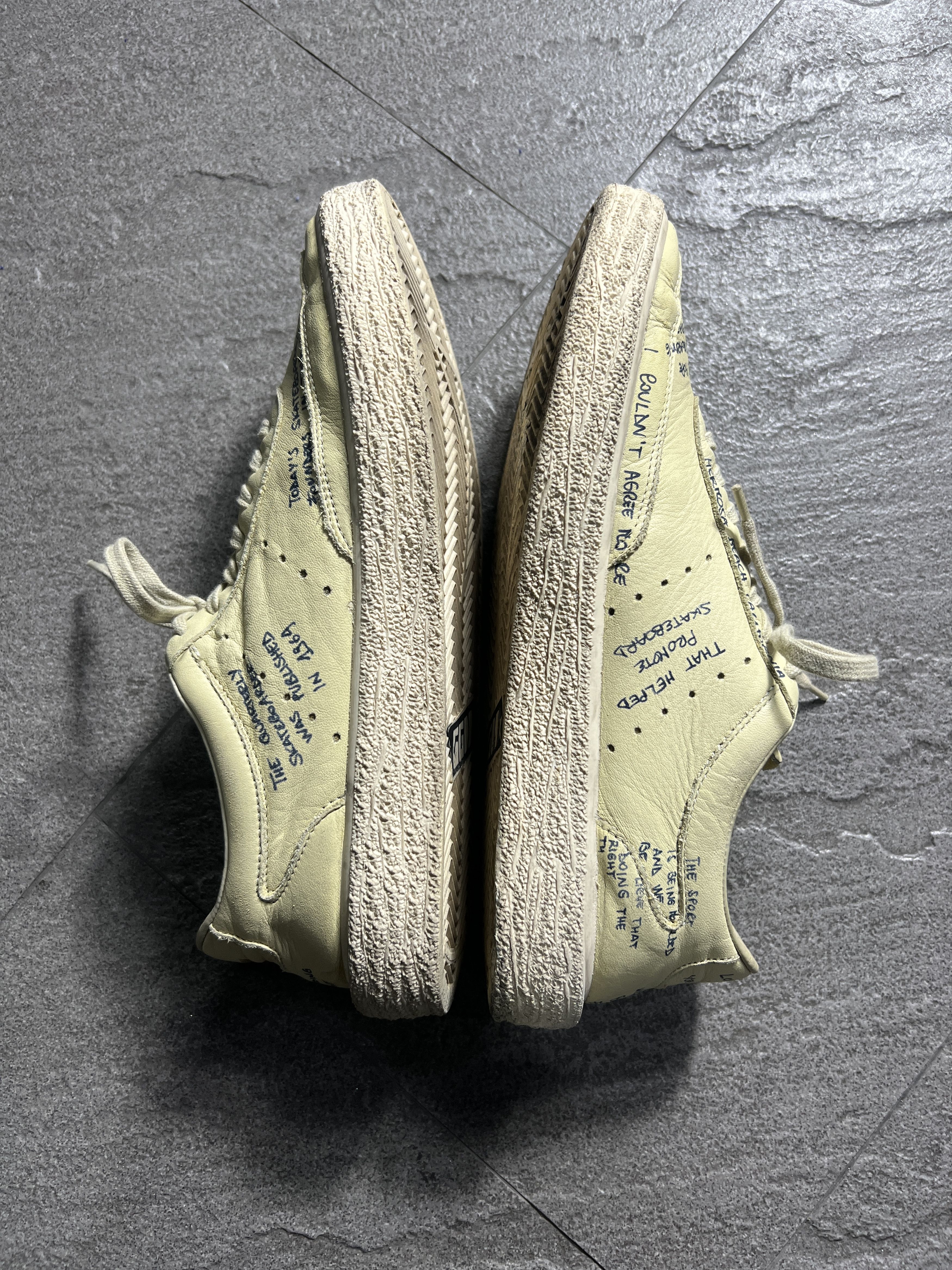 Golden Goose Golden Goose VCE Scribble Handwritten Leather Sneakers EU39 Size US 9 / IT 39 - 10 Thumbnail