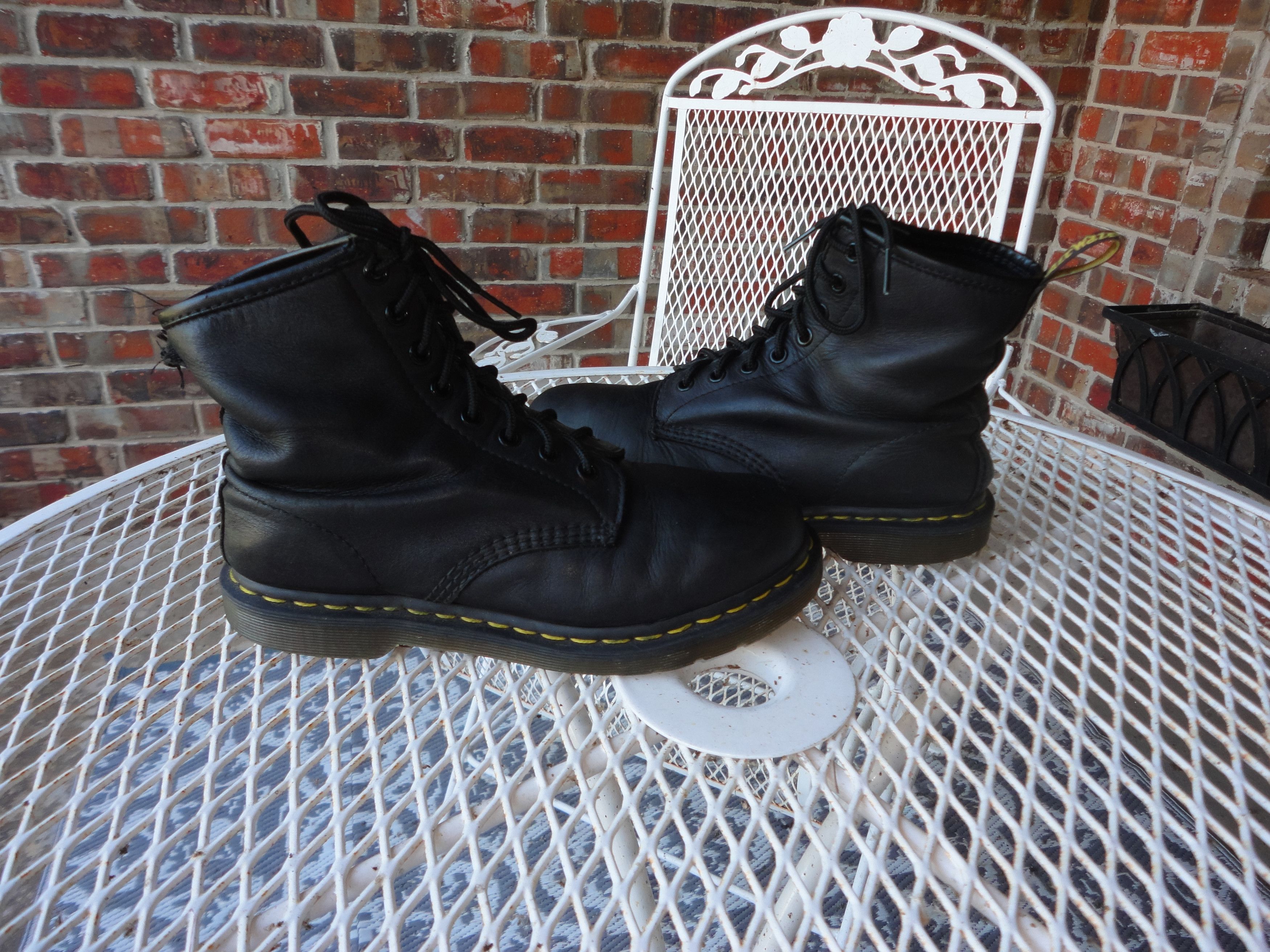 Dr. Martens DR MARTENS Black 1460 Combat Boots Size 6 Size US 6 / EU 39 - 4 Thumbnail
