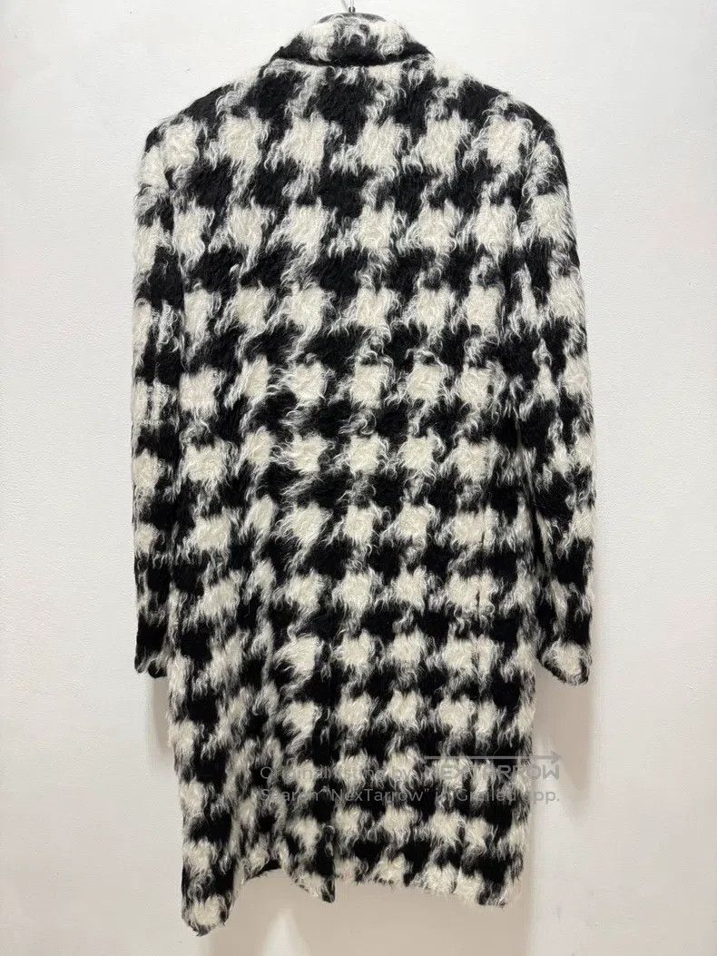 Saint Laurent Paris Saint Laurent Paris Peak Lapel Double-Breasted Houndstooth Size US M / EU 48-50 / 2 - 2 Thumbnail