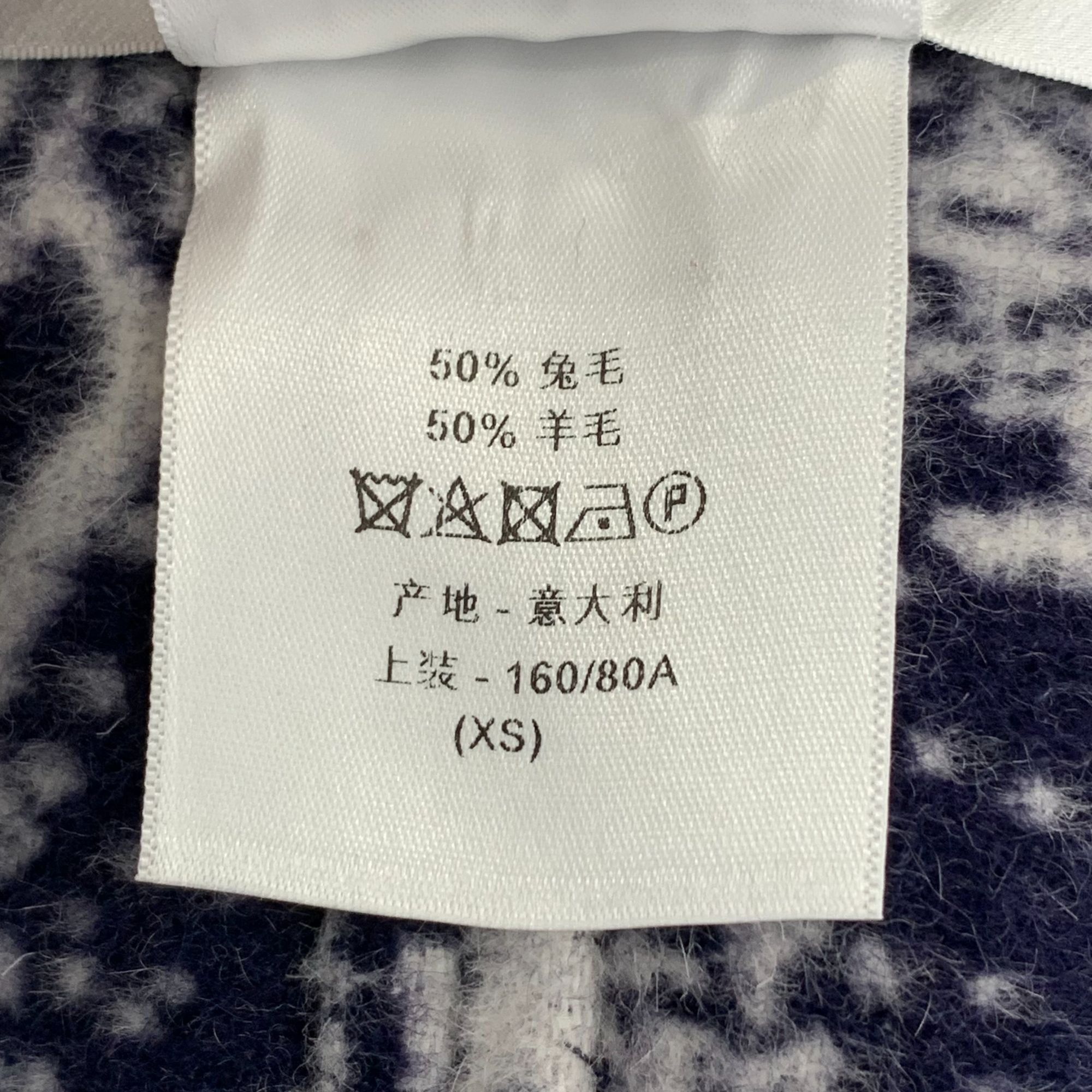 Dior Christian Dior Navy & White Floral Angora-Wool Scarf Size XS Size ONE SIZE - 7 Thumbnail