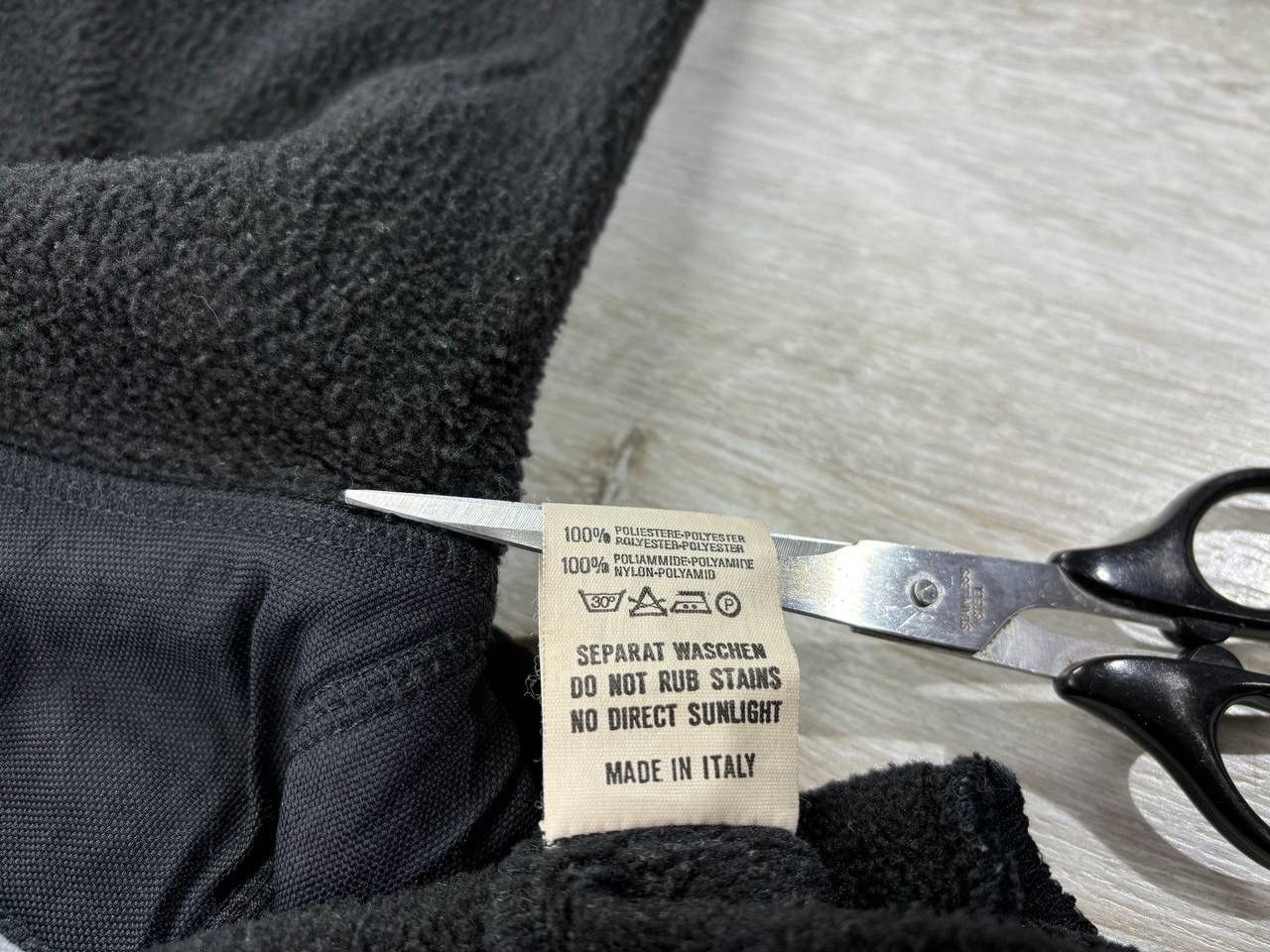 Hugo Boss × Vintage Mens vintage fleece jacket Hugo Boss Size L Size US L / EU 52-54 / 3 - 7 Thumbnail