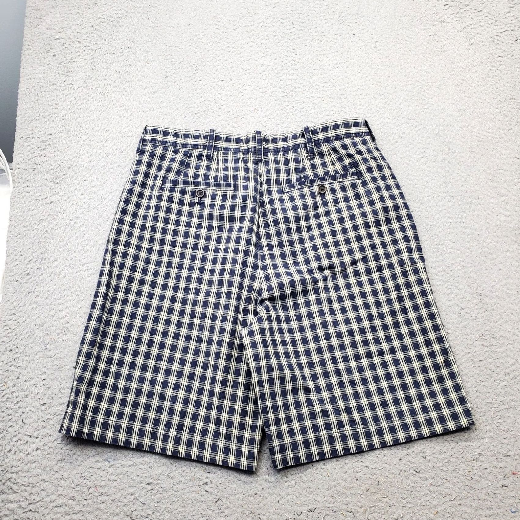 Izod IZOD Mens Shorts 34 Multi Plaid Chino Flat Front Regular Outdoor Size US 34 / EU 50 - 2 Thumbnail