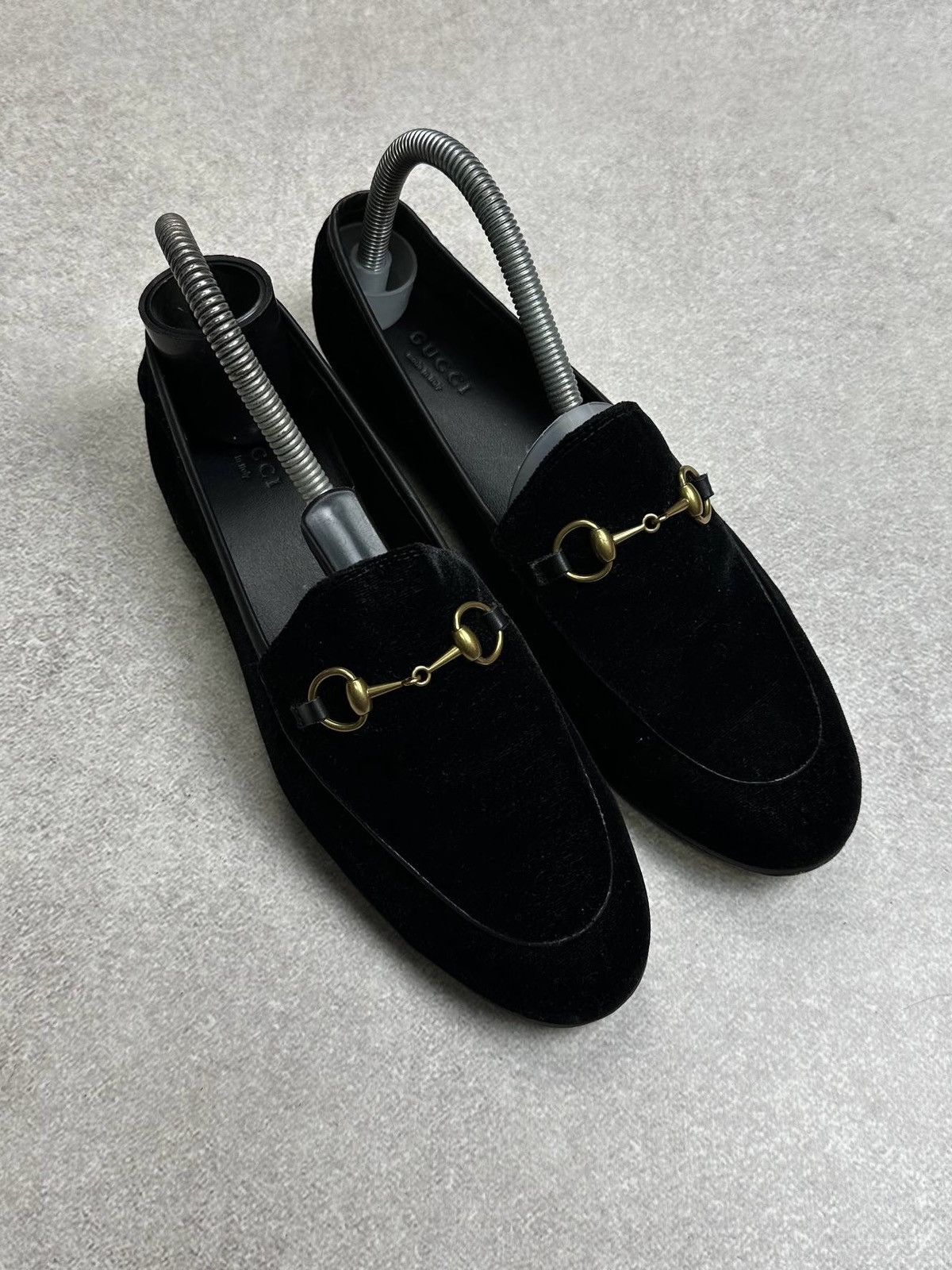 Gucci Gucci Low Suede Flats Womans EUR 39 Size US 9 / IT 39 - 1 Thumbnail