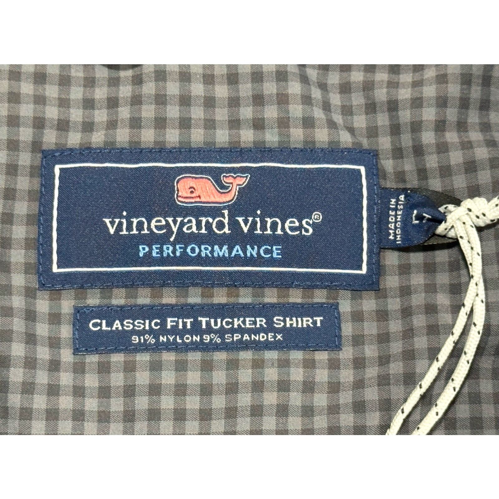 Vineyard Vines Vineyard Vines Shirt Adult LT Gray Plaid Tucker Performance Classic Fit Button-Up Mens Size US L / EU 52-54 / 3 - 4 Thumbnail