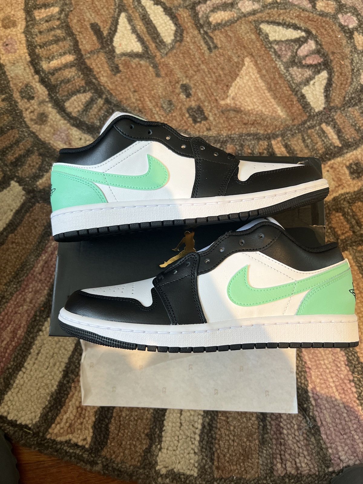 Jordan Brand Brand new air Jordan 1 low size 8 Size US 8 / EU 41 - 1 Thumbnail