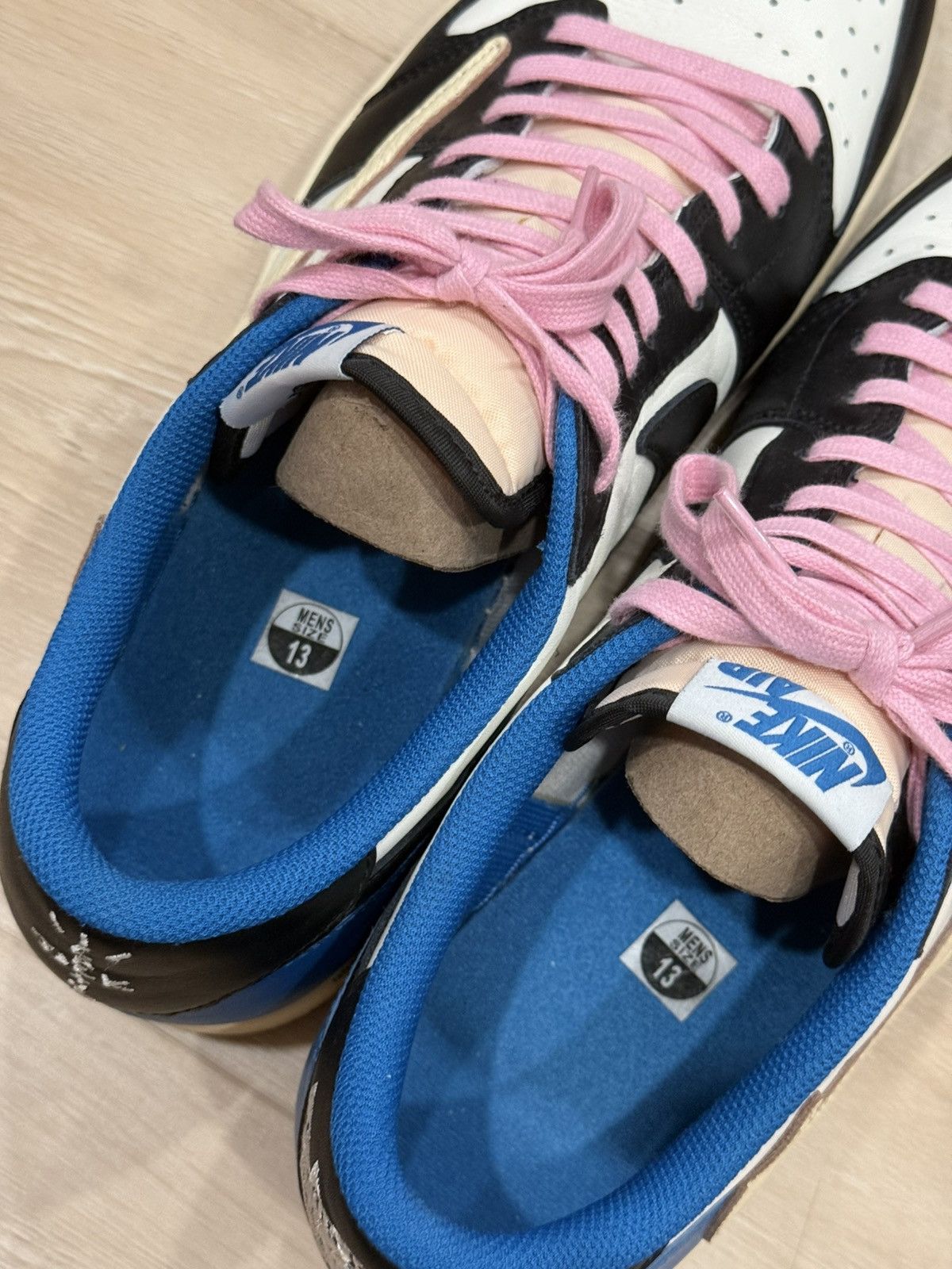 Fragment Design × Jordan Brand × Travis Scott Travis Scott Air Jordan 1 Low Fragment Sneakers Size US 13 / EU 46 - 19 Thumbnail