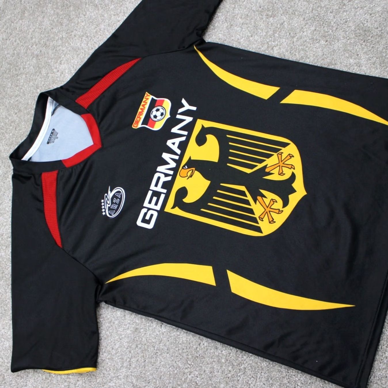Vintage Arza Germany Fifa World Cup 2006 Shirt Mens Medium Black V-Neck S/S Pullover Shirt Size US M / EU 48-50 / 2 - 7 Thumbnail