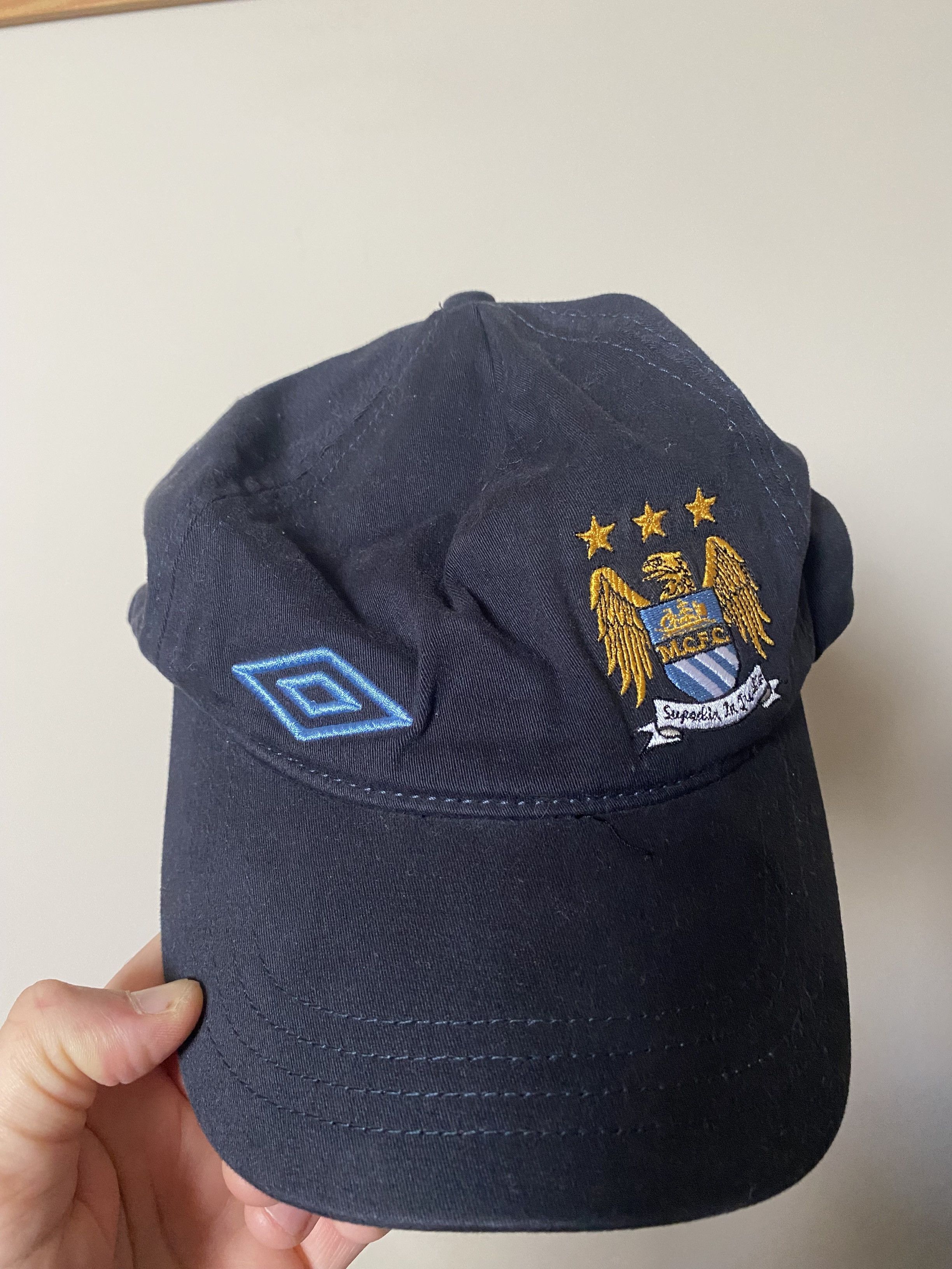 Umbro Cap MANCHESTER CITY - 2010 - 2011 - Umbro - UNIQUE Size ONE SIZE - 2 Thumbnail