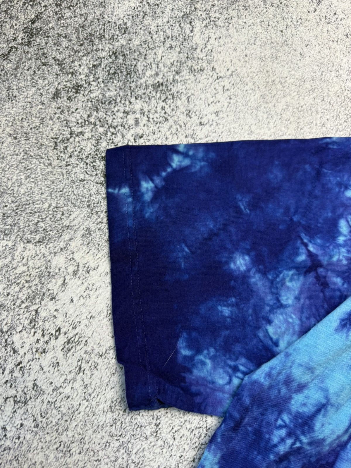 The Mountain Vintage Planet Earth Dolphin Moonlight Tie Dye Shirt Size US XL / EU 56 / 4 - 24 Thumbnail