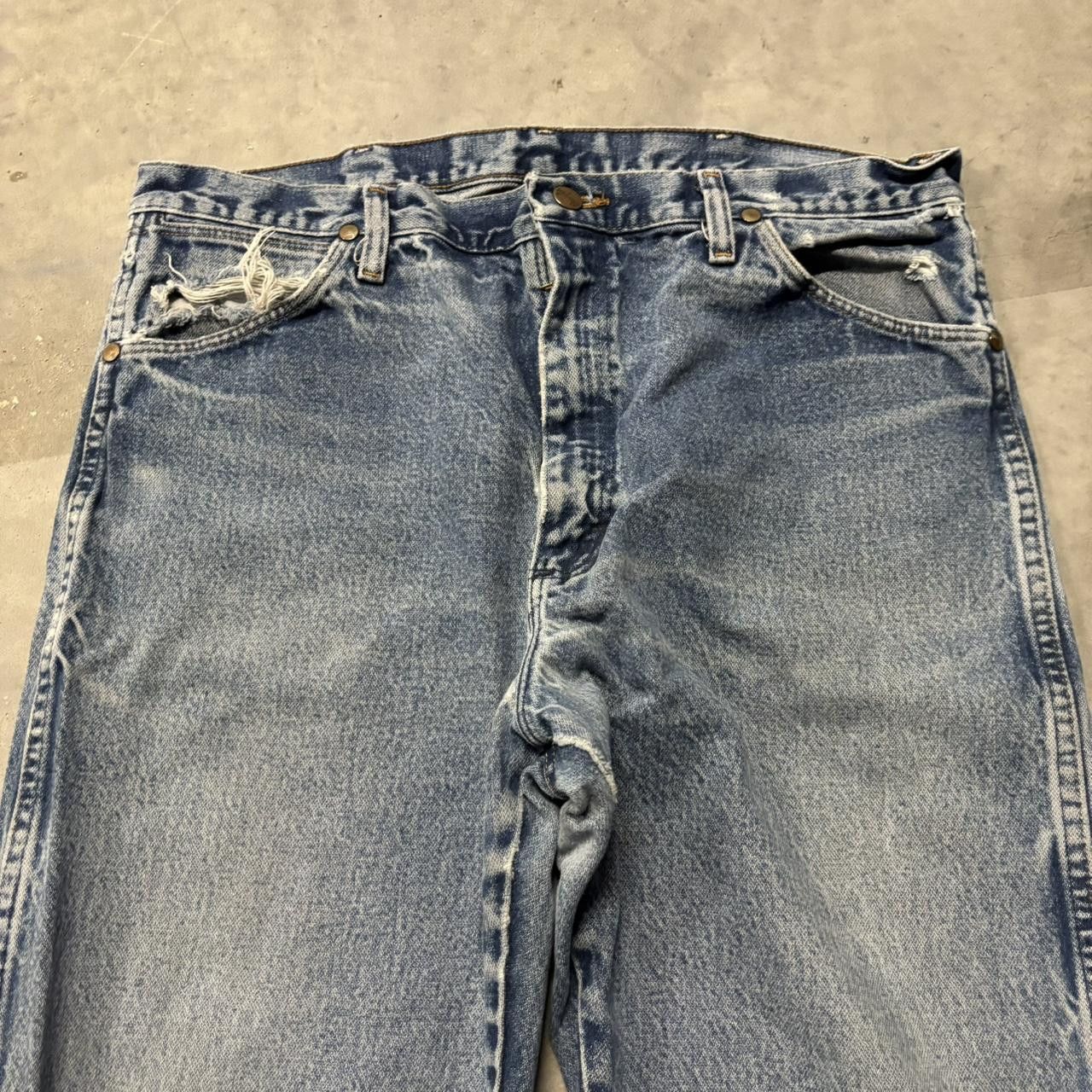 Japanese Brand × Vintage Crazy Vintage Y2K/2000s Grunge Faded Light Wash Denim Jeans! Size US 35 - 5 Thumbnail