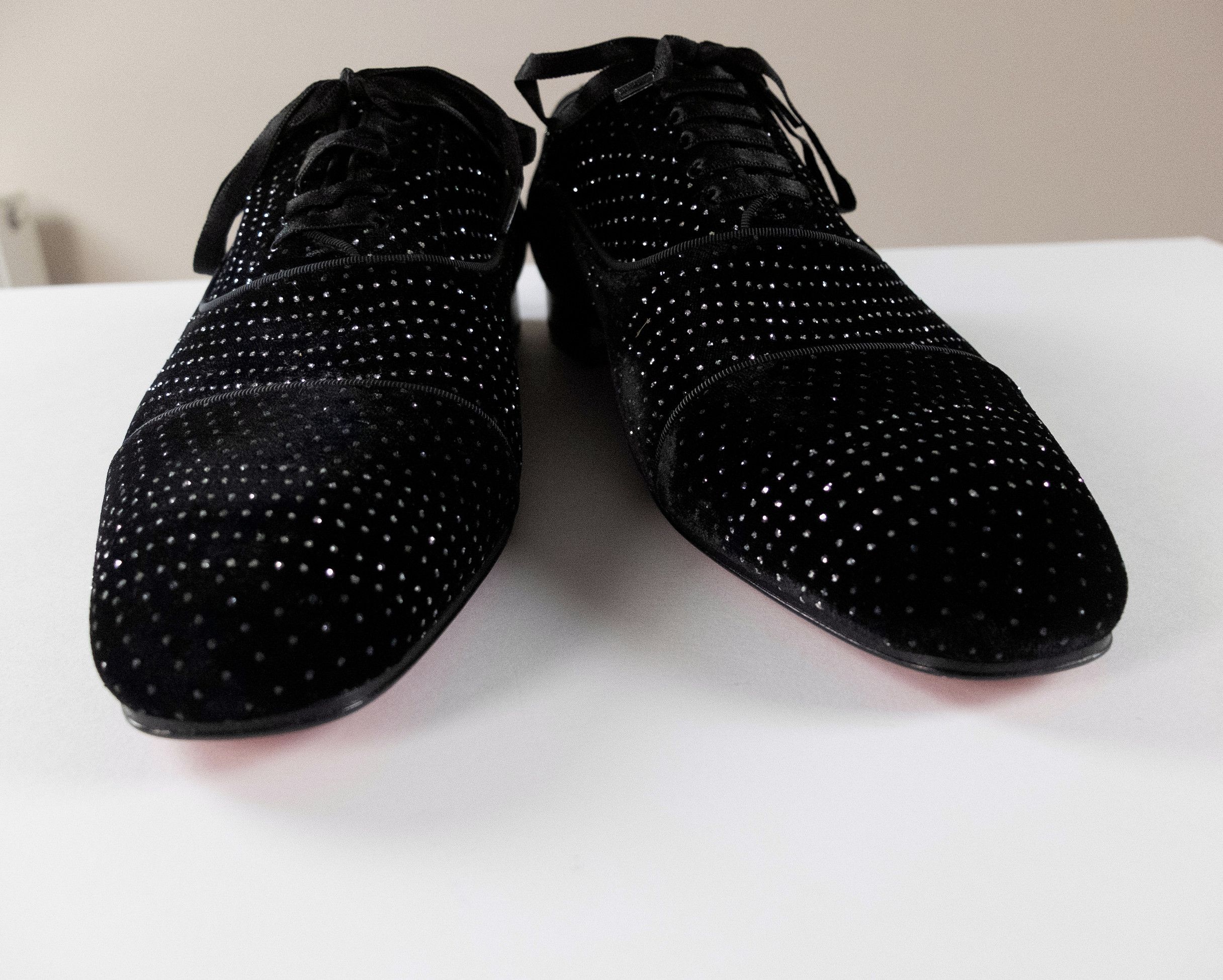 Christian Louboutin CHRISTIAN LOUBOUTIN Greggy Chick black studded velvet shoes Size US 10 / EU 43 - 6 Thumbnail