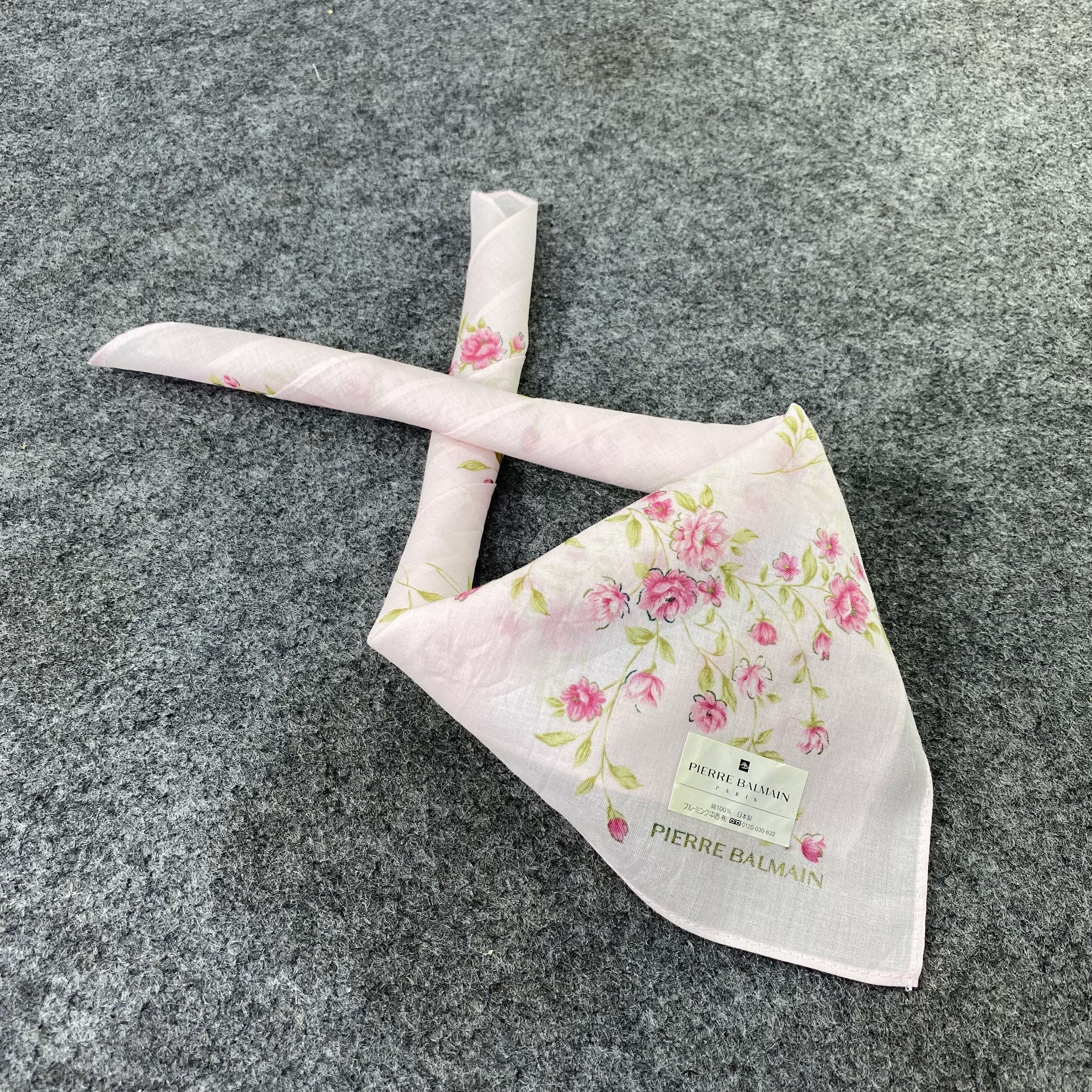 Pierre Balmain Pierre Balmain Handkerchief / Bandana / Neckerchief-B1382 Size ONE SIZE - 1 Thumbnail