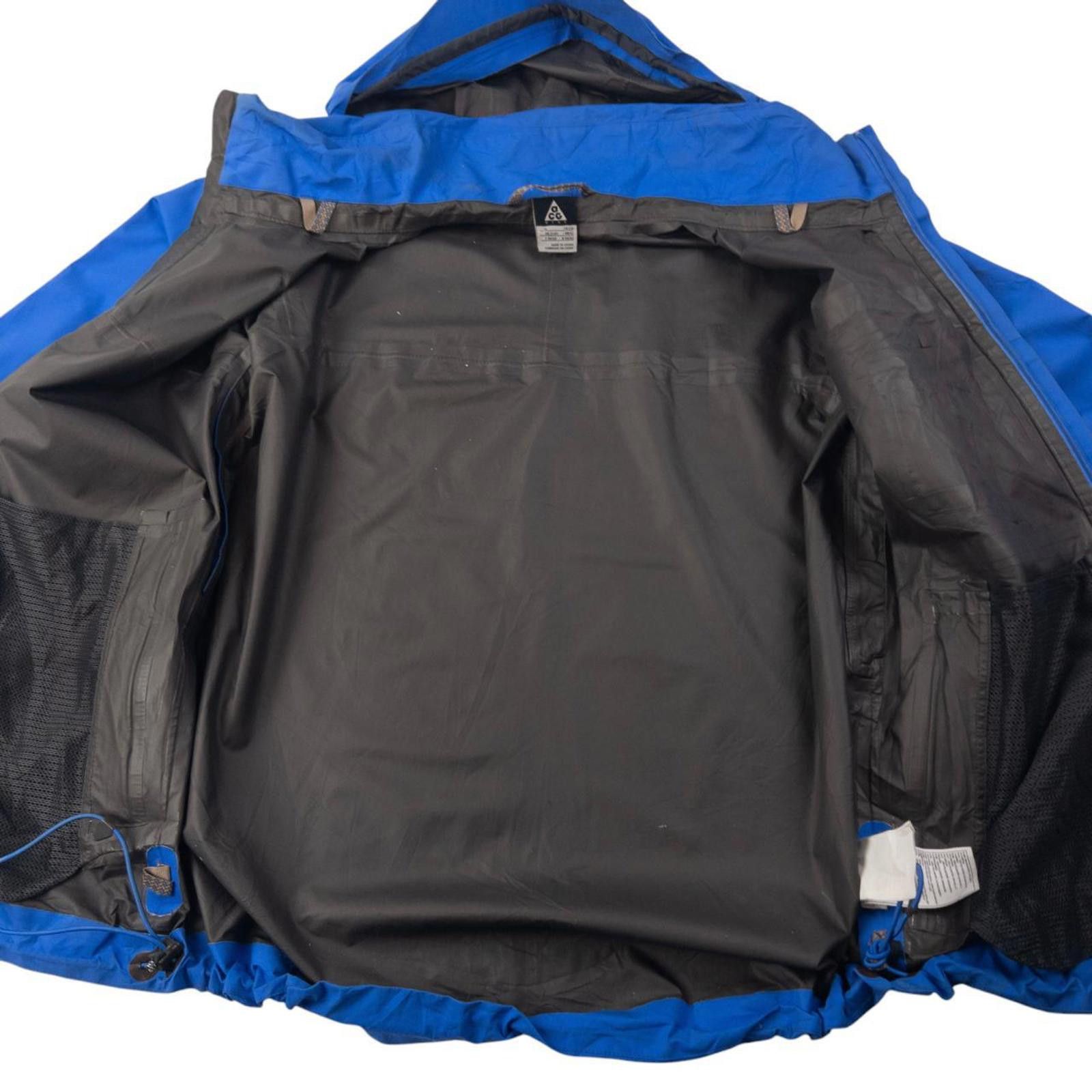 Nike Vintage Nike ACG Goretex Jacket Size M Size US M / EU 48-50 / 2 - 4 Thumbnail