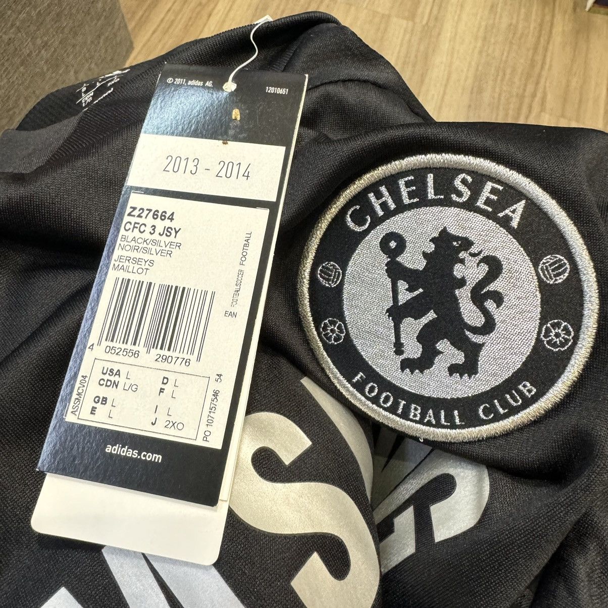 Adidas Chelsea 13/14 away shirt #10 Mata (bnwt) Size US L / EU 52-54 / 3 - 6 Thumbnail