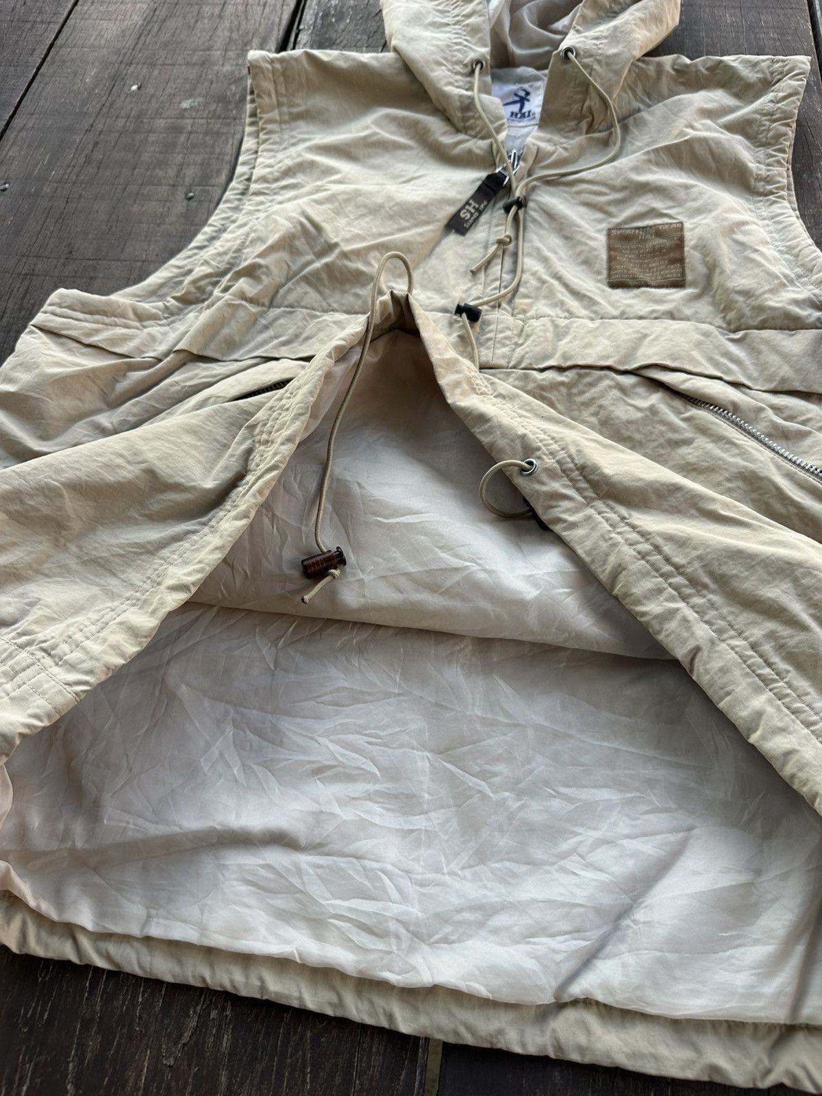 Hai Sporting Gear HAI Sporting Gear (by Issey Miyake) 90s Pullover Vest Size US M / EU 48-50 / 2 - 8 Thumbnail