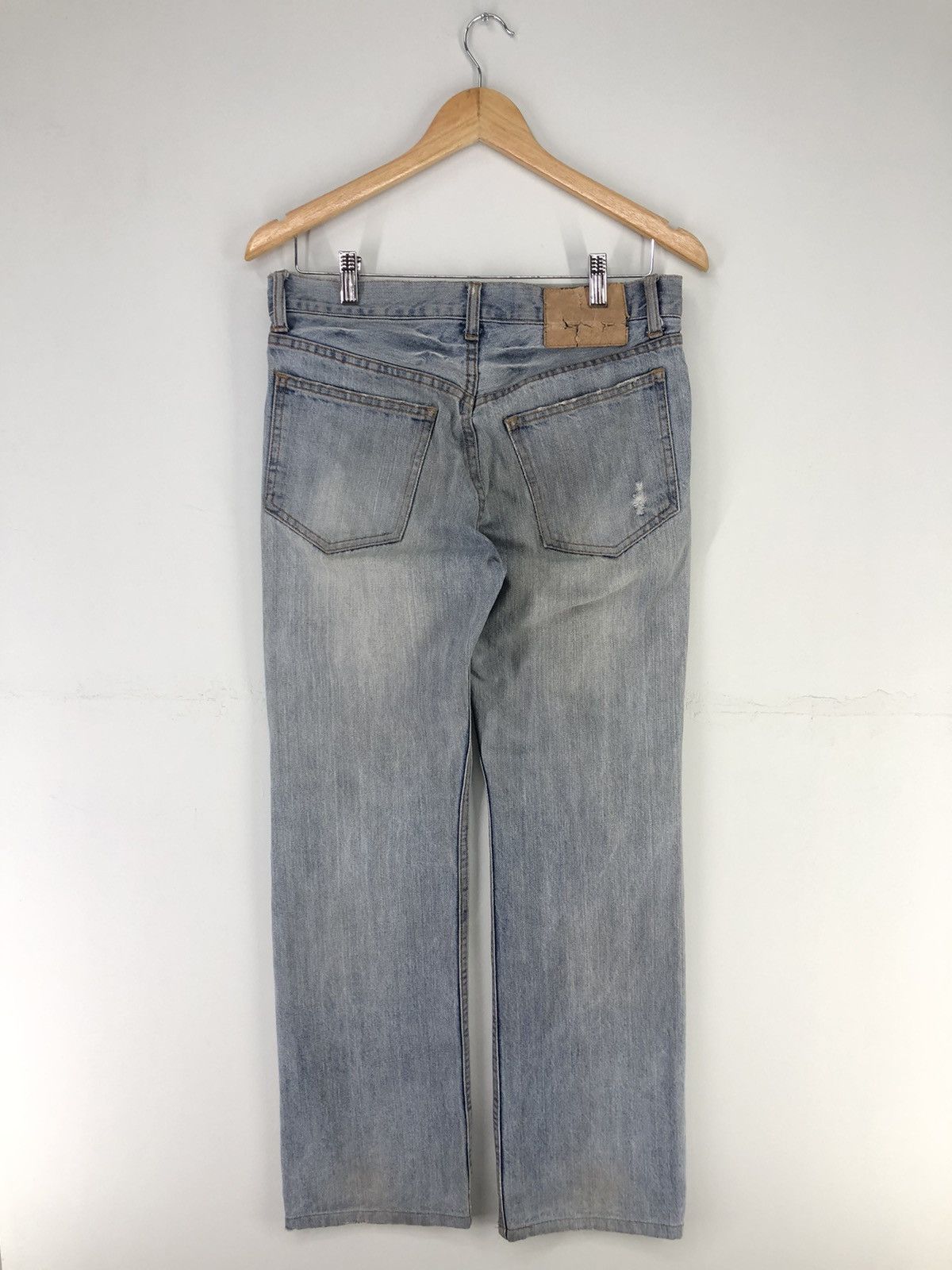 Japanese Brand Vintage Union Station Distressed Light Wash Jeans Size US 30 / EU 46 - 2 Thumbnail