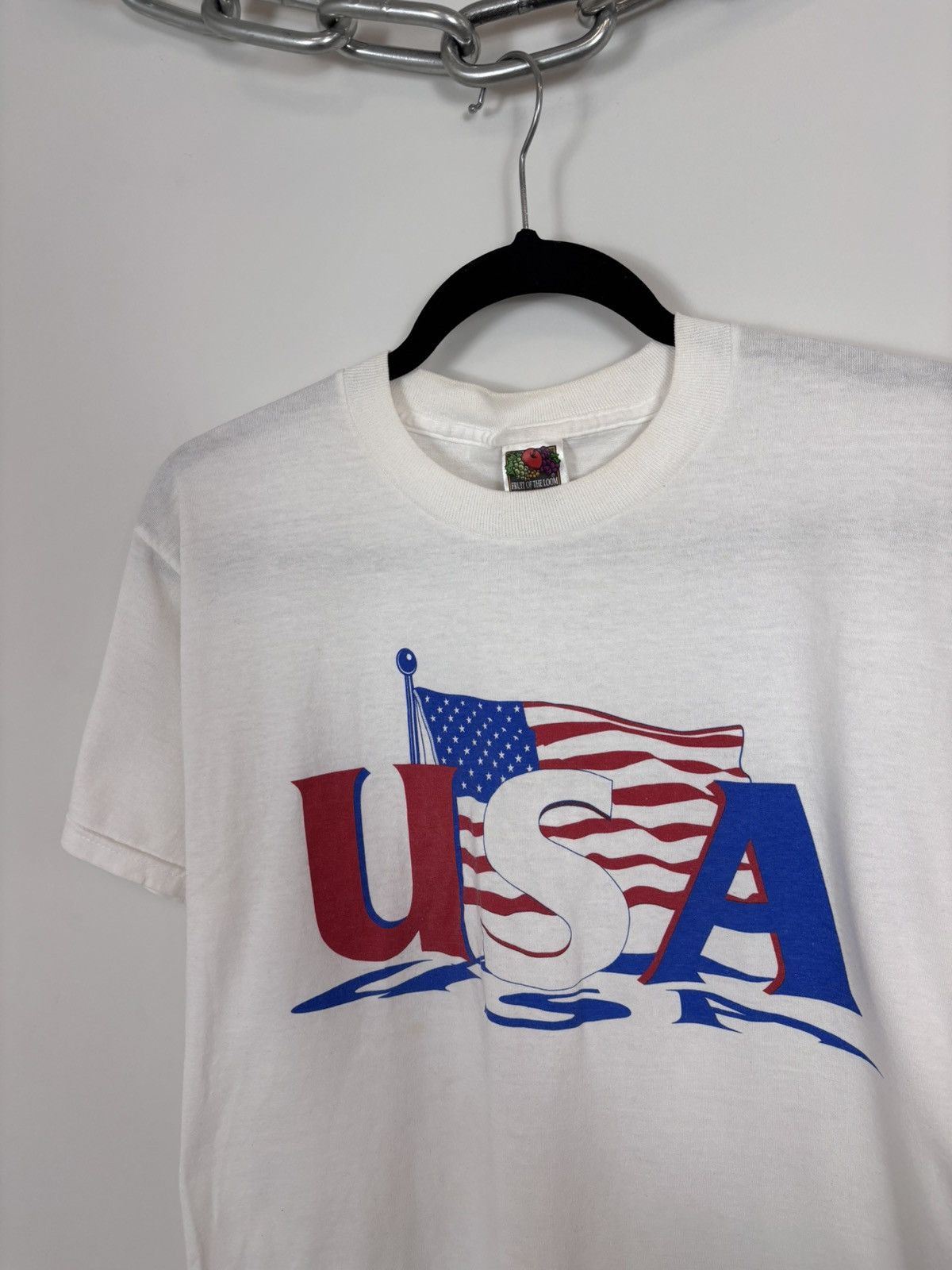 Fruit Of The Loom Vintage 1990s Big USA Flag Logo White T-Shirt Tee Size US M / EU 48-50 / 2 - 4 Thumbnail