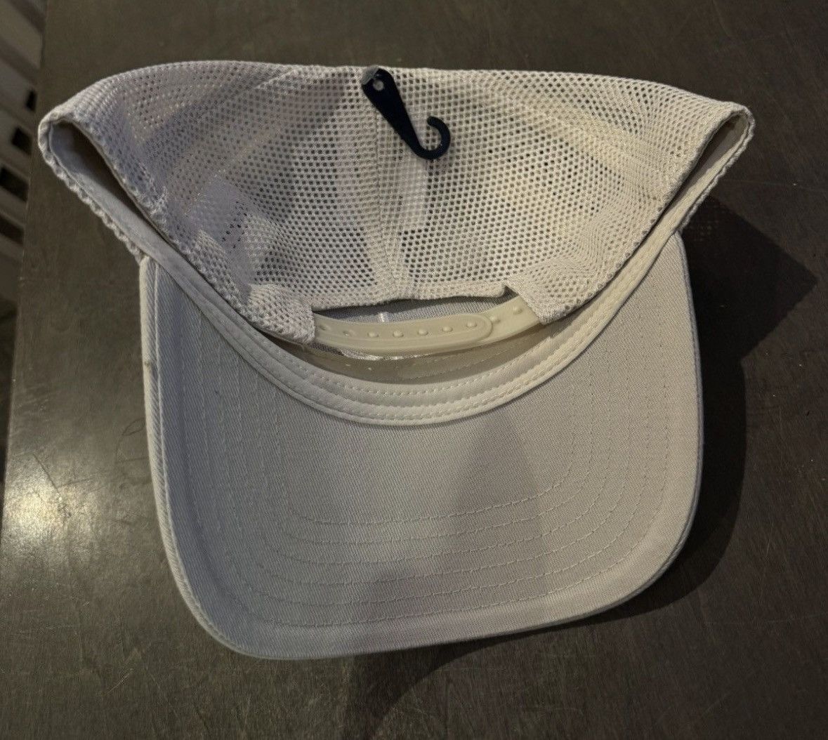 Alo Alo District Trucker Hat "Bone" One Size Mesh Snapback NWT Size ONE SIZE - 3 Thumbnail