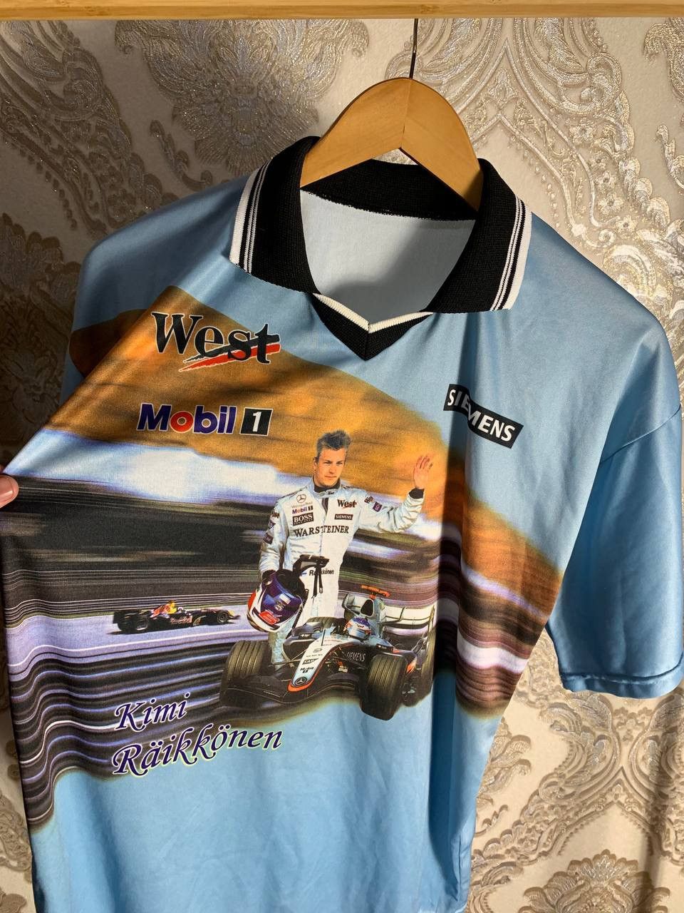 Formula 1 VERY RARE MERCEDES BENZ KIMI RAIKKONEN RACING T-SHIRT NASCAR Size US S / EU 44-46 / 1 - 3 Thumbnail