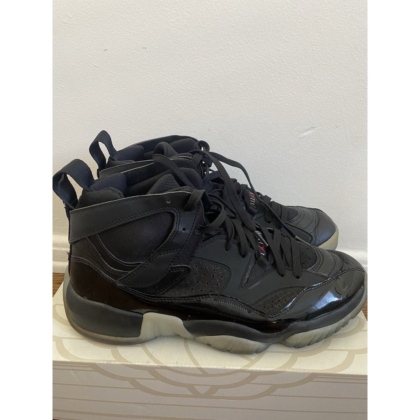 Nike Jordan Jumpman Two Trey Mens Size 11.5 Black University Red Size US 11 / EU 44 - 1 Thumbnail