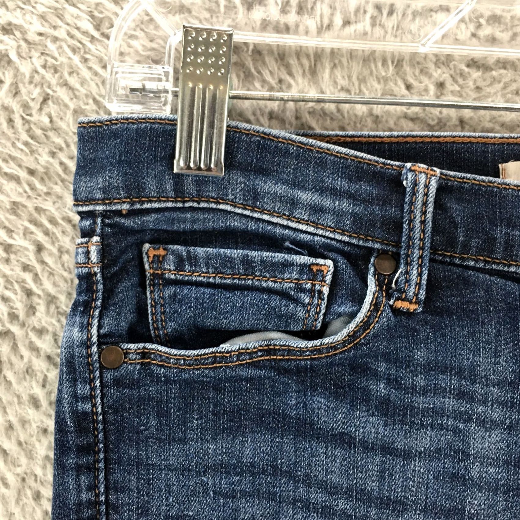 Banana Republic Banana Republic Bermuda Shorts Womens 27 Blue Medium Wash Denim Zip Fly Button Size 27" / US 4 / IT 40 - 2 Thumbnail