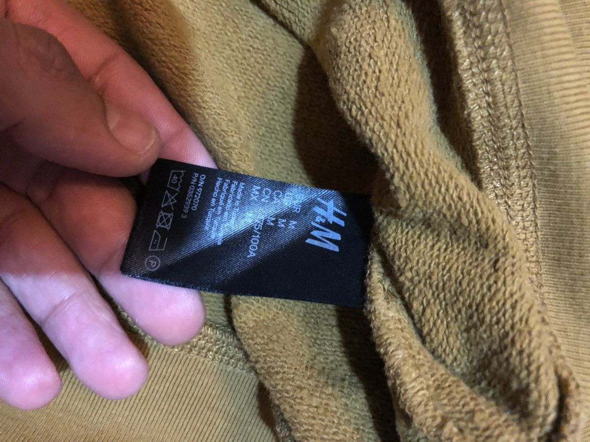 H&M Rare H&M Studio 2016 Sweatshirt Hoodie Size M Mustard Size US M / EU 48-50 / 2 - 4 Thumbnail