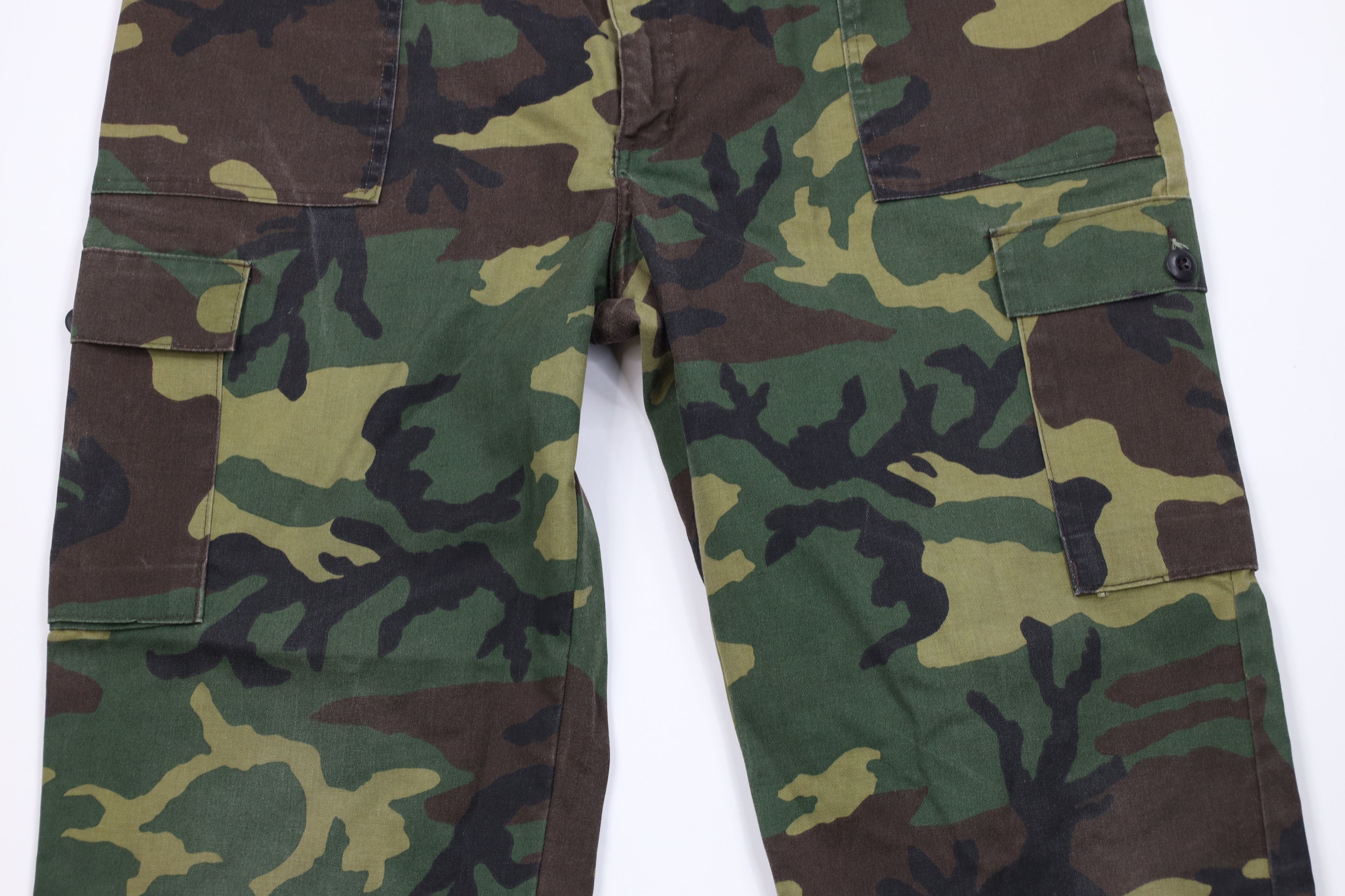 Vintage Vintage 70s Streetwear Camouflage Wide Leg Cargo Pants USA Size US 38 / EU 54 - 3 Thumbnail