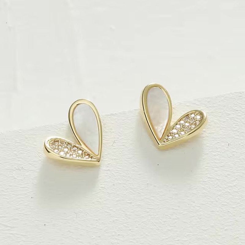 Other NWT Gold plated CZ cut diamond heart stud earrings Size ONE SIZE - 1 Thumbnail