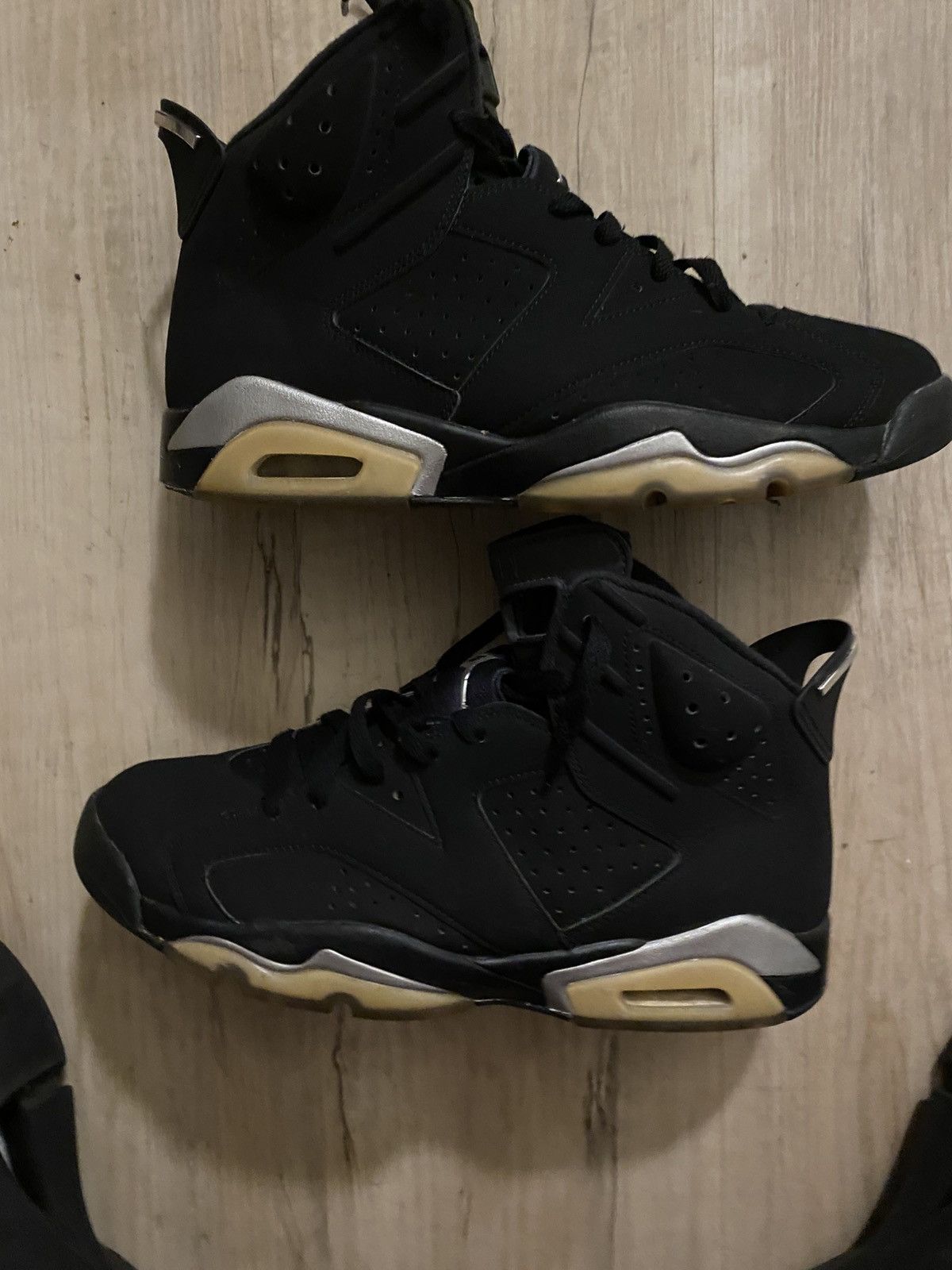 Jordan Brand Chrome 6s Size US 11.5 / EU 44-45 - 1 Thumbnail