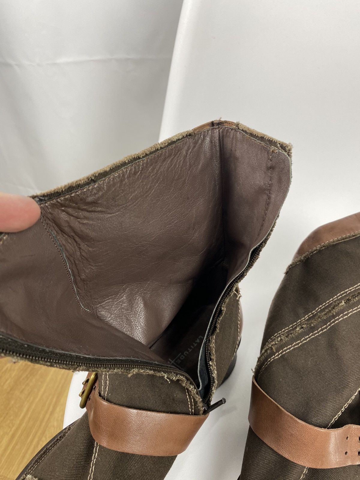 Other Latitude Femme Zip Boots Leather & Canvas size 38 Size US 8 / IT 38 - 11 Thumbnail