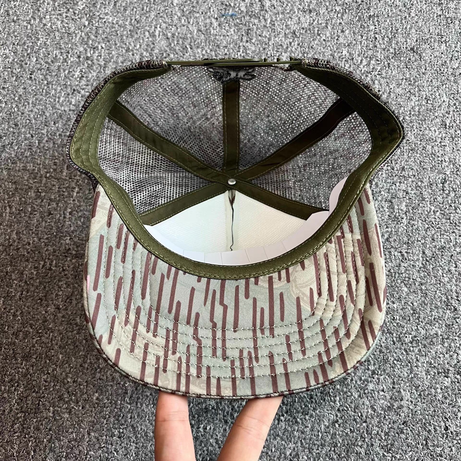 Billionaire Boys Club BBC ICECREAM Roll Flying Dog Mesh Trucker Baseball Cap Q7 Size ONE SIZE - 3 Thumbnail