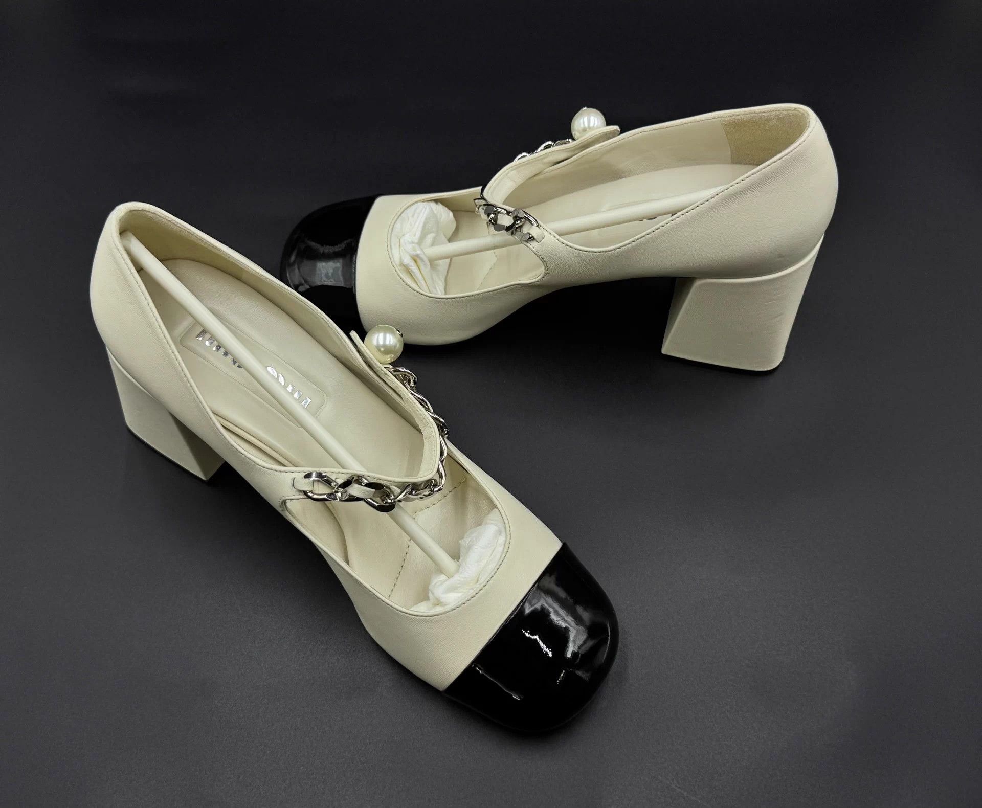 Miu Miu MIU MIU Ivory Mary Jane Slip-on Block Heel 6.5cm 39 Size US 9 / IT 39 - 4 Thumbnail