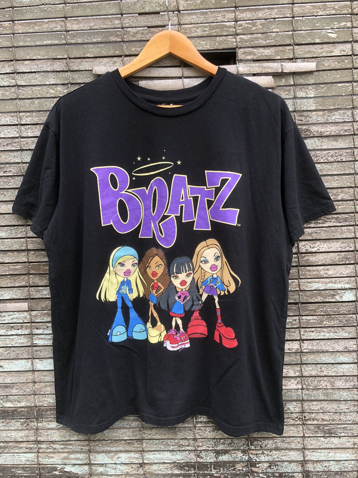 Anime BRATZ Doll Rock Angelz Anime Crop Top Tee Size US XL / EU 56 / 4 - 1 Thumbnail