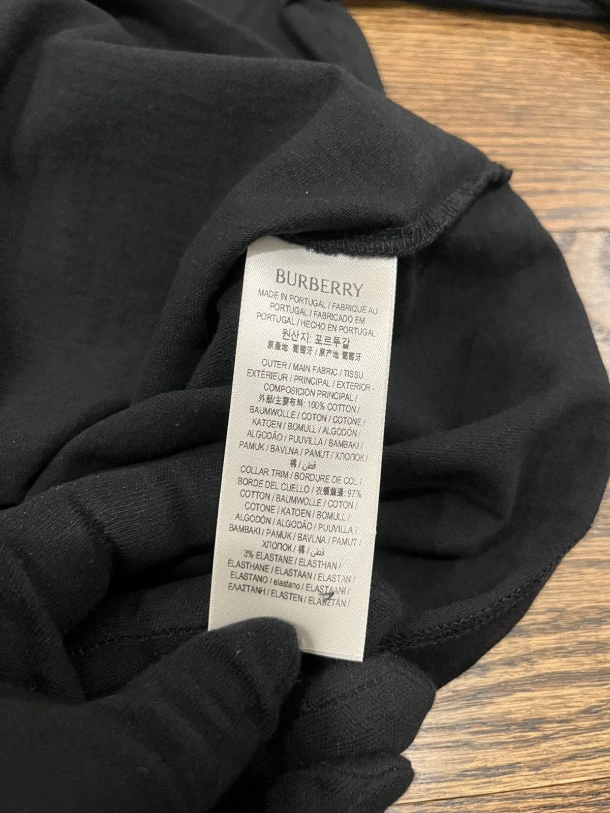 Burberry Burberry Long-Sleeve Equestrian Knight Patch T-Shirt Size US XXL / EU 58 / 5 - 19 Thumbnail