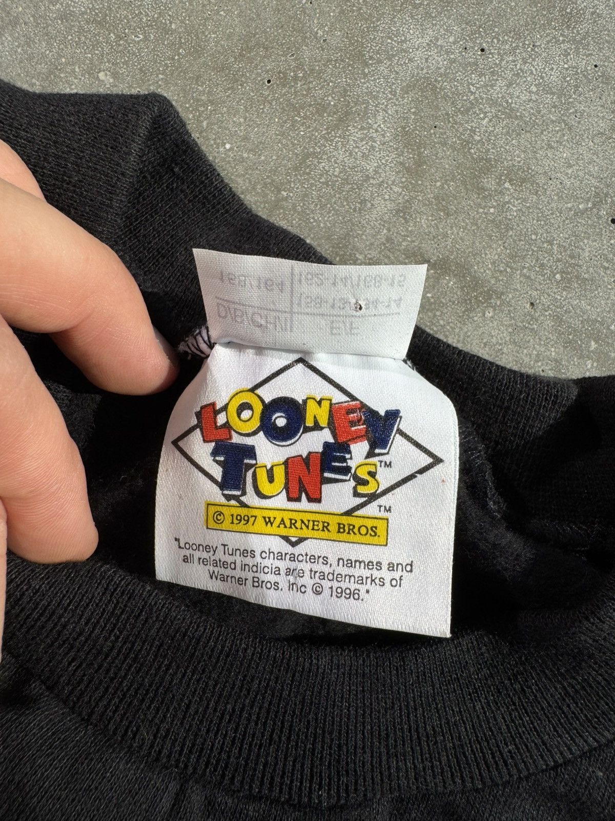 Southpole × Vintage × Warner Bros *VINTAGE* Bunny Bugs longsleeve Size US S / EU 44-46 / 1 - 2 Thumbnail