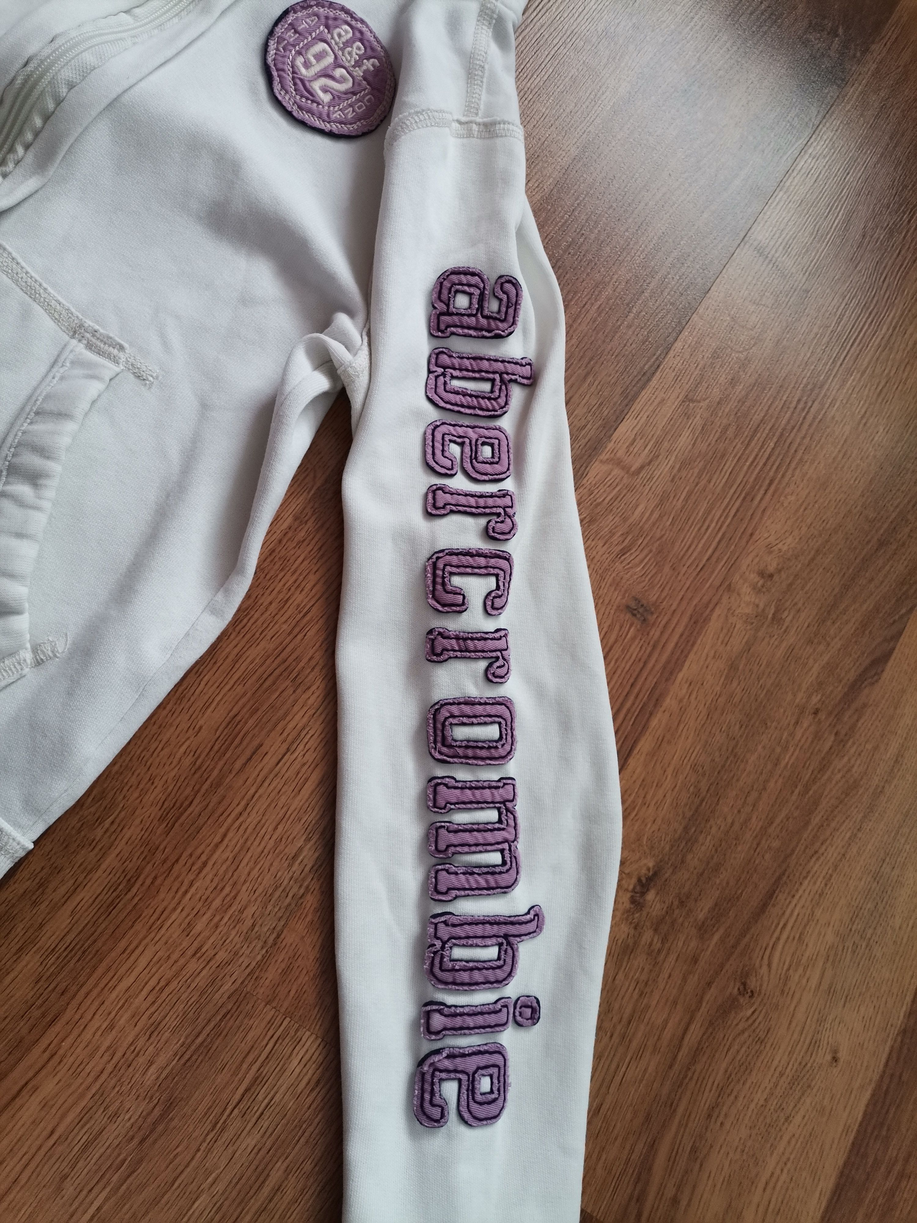 Abercrombie & Fitch Abercrombie & Fitch Women's Zip Up Hoodie Size S / US 4 / IT 40 - 2 Thumbnail