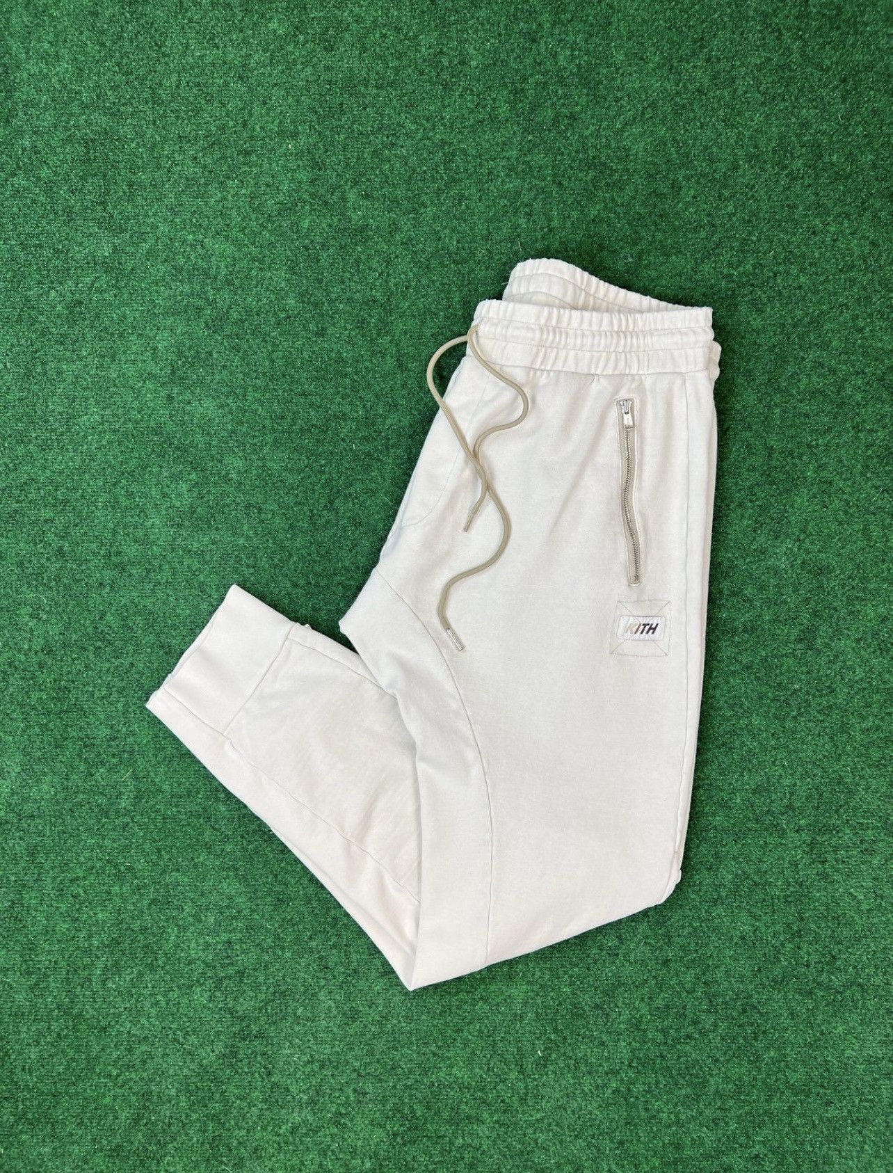 Kith bleecker sweatpants deals