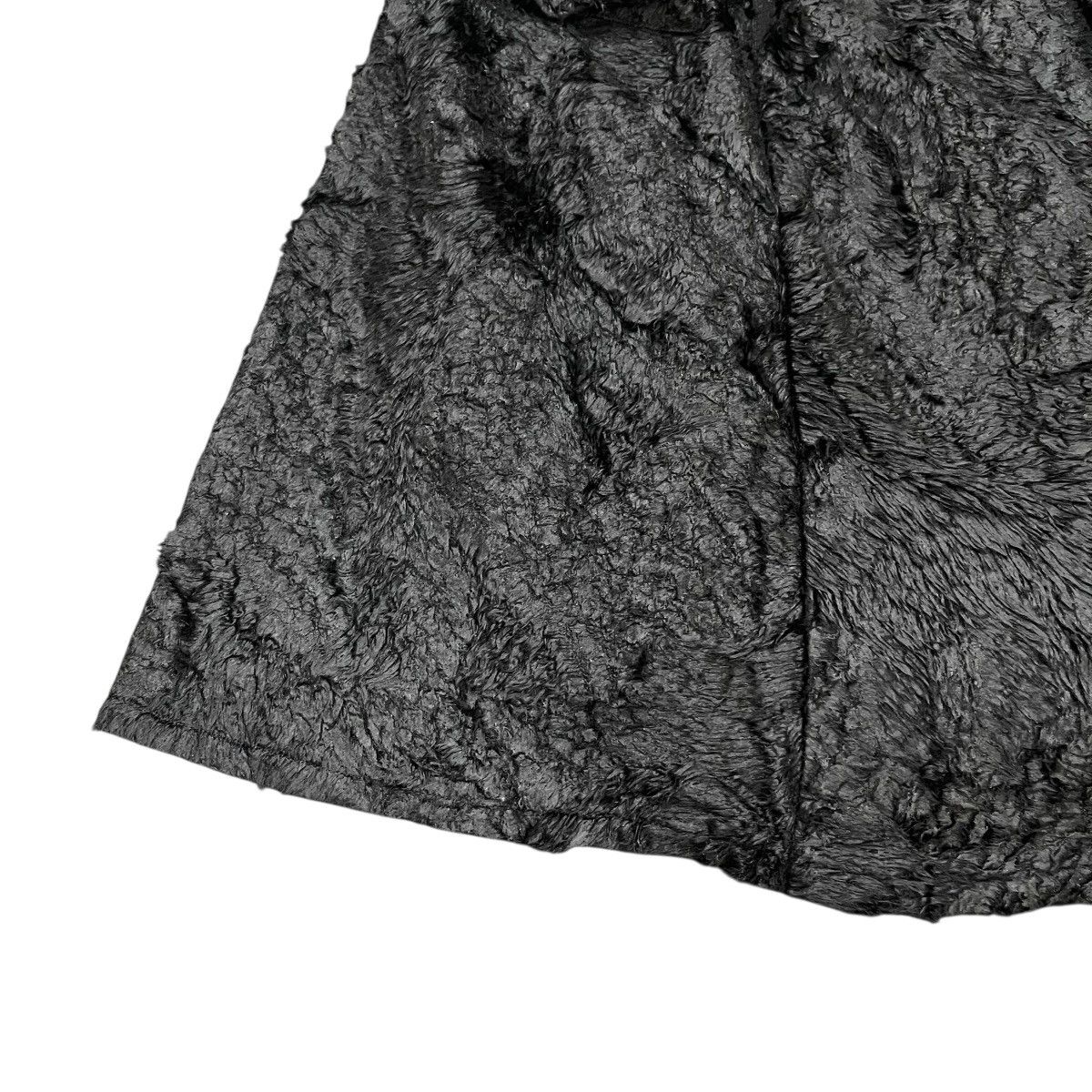 Yasuyuki Ishii OHYA Made in Japan Faux Fur Mini Skirt Size 28" / US 6 / IT 42 - 6 Thumbnail