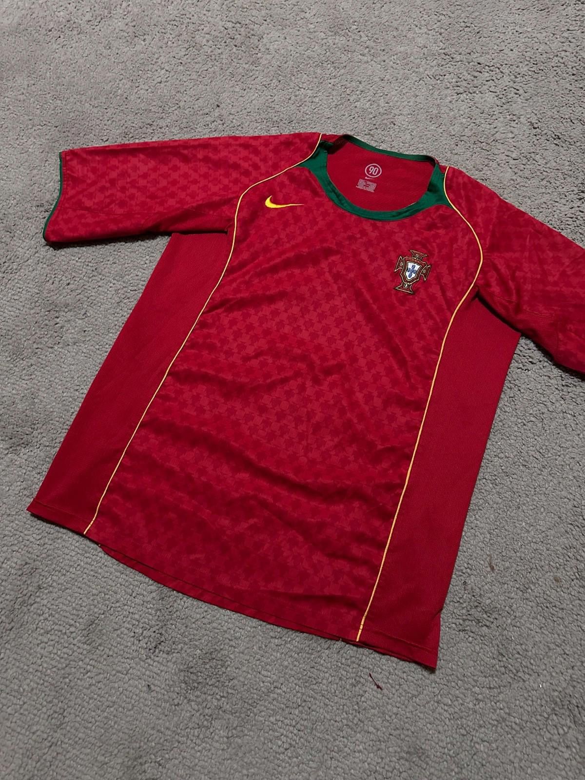 Nike Portugal 2004/2006 Nike Home Football Shirt Soccer Jersey L Size US L / EU 52-54 / 3 - 2 Thumbnail