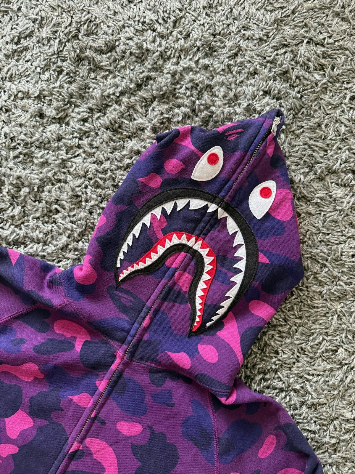 Bape Bape Purple Camo Shark Zip Up Size US S / EU 44-46 / 1 - 2 Thumbnail
