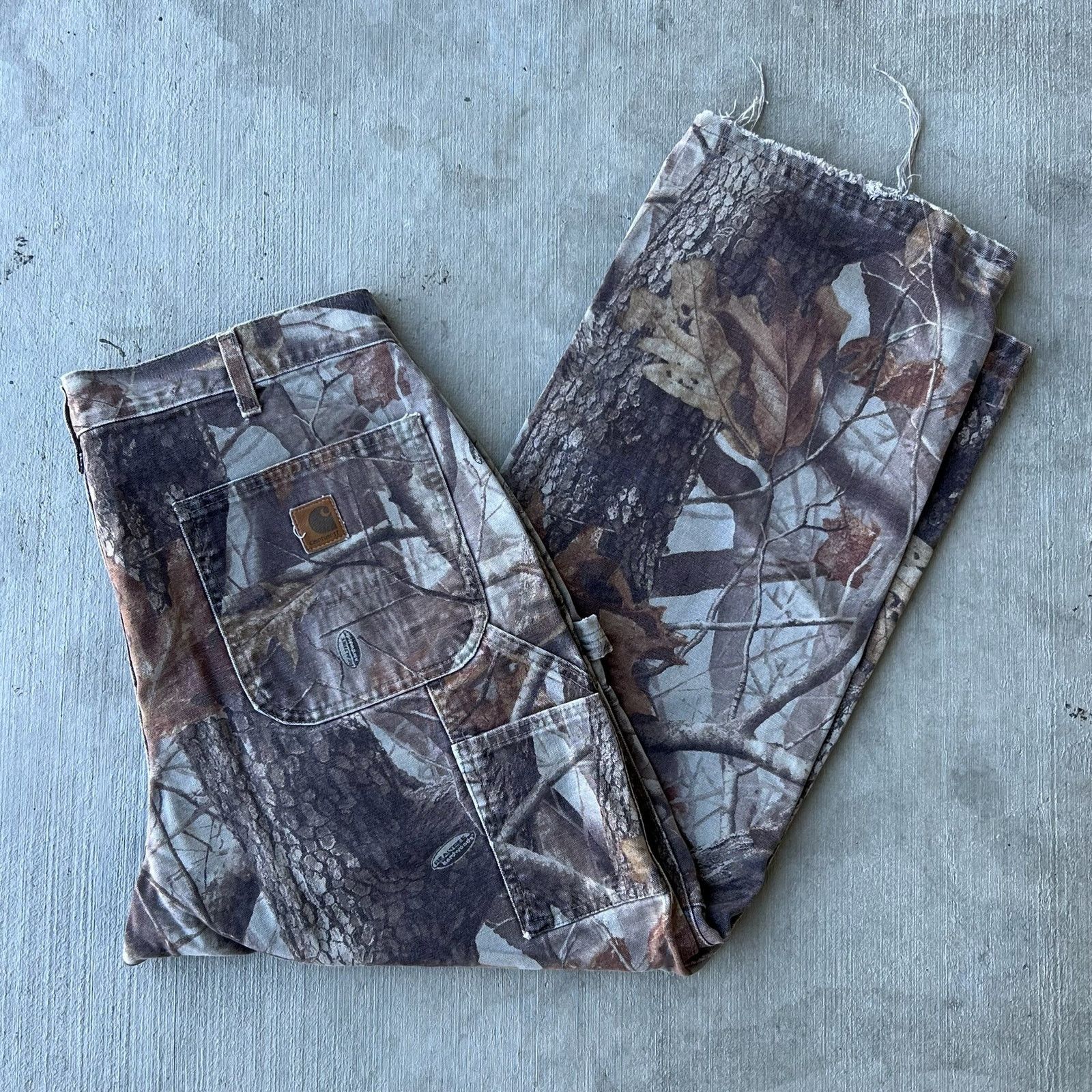 Carhartt × Vintage Carhartt realtree camo work wear carpenter pants Size US 35 - 1 Thumbnail