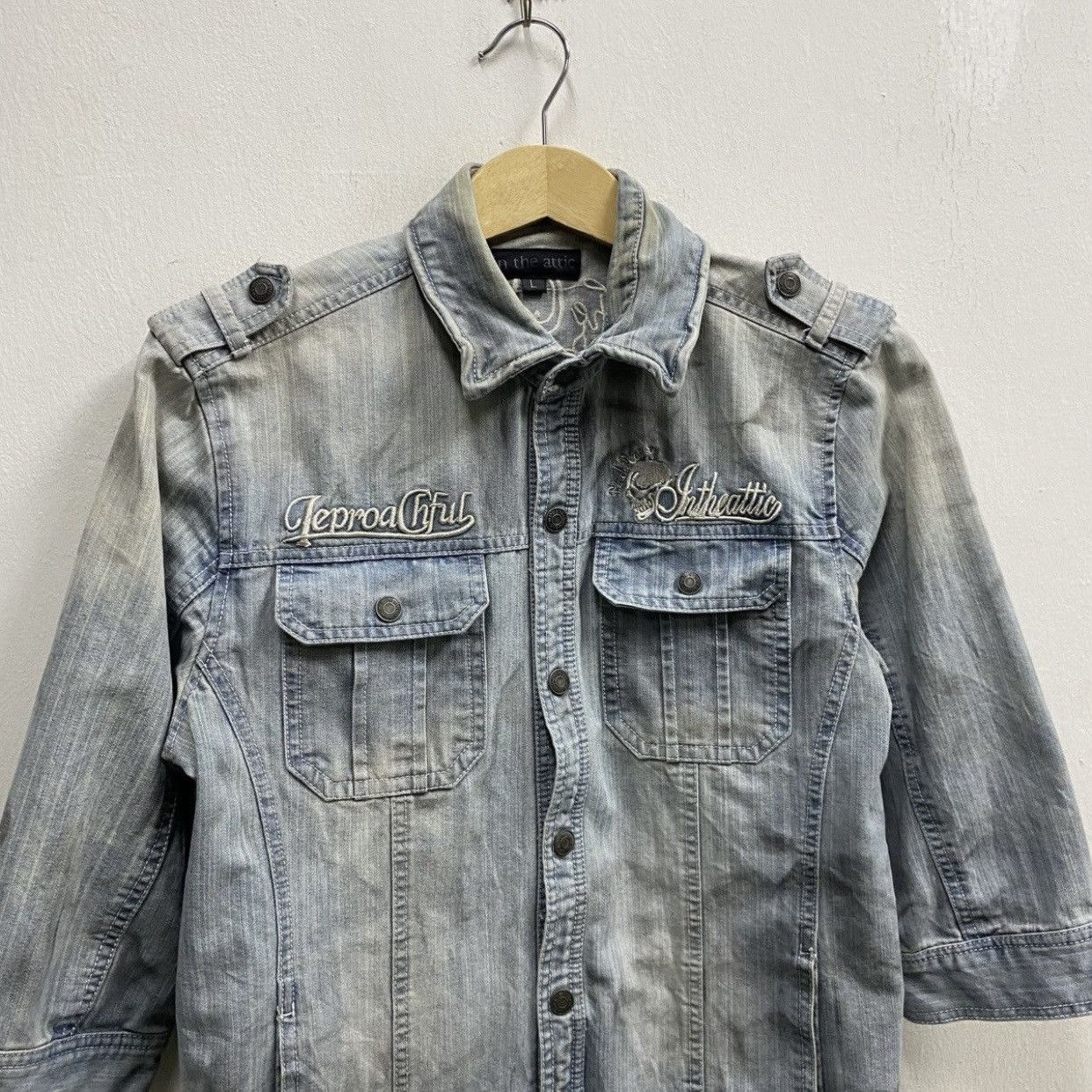 In The Attic IN THE ATTIC Japanese Brand Y2K Grunge Distressed DenimShirt Size US M / EU 48-50 / 2 - 3 Thumbnail