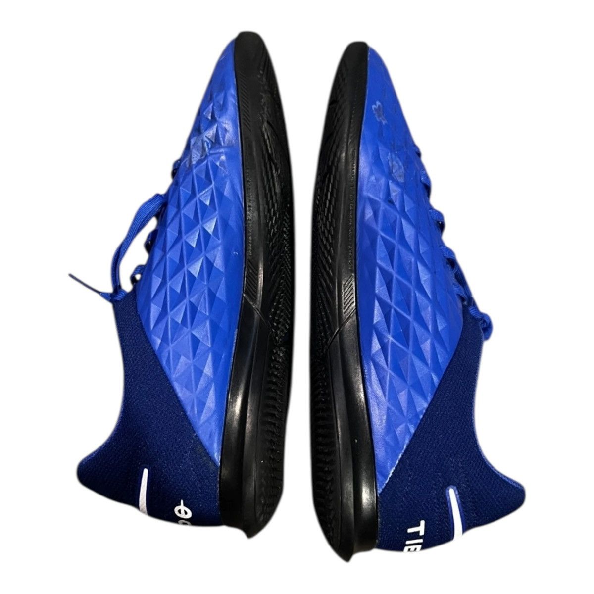Nike *Like New* 2019 Nike Tiempo Indoors Size US 8.5 / EU 41-42 - 5 Thumbnail
