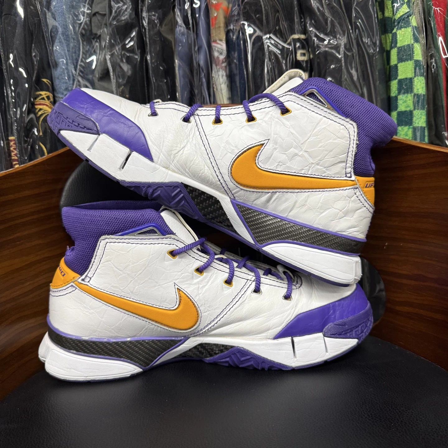 Nike Nike Kobe 1 Protro Think 16 Lakers 44 Closeout Size US 11 / EU 44 - 7 Thumbnail
